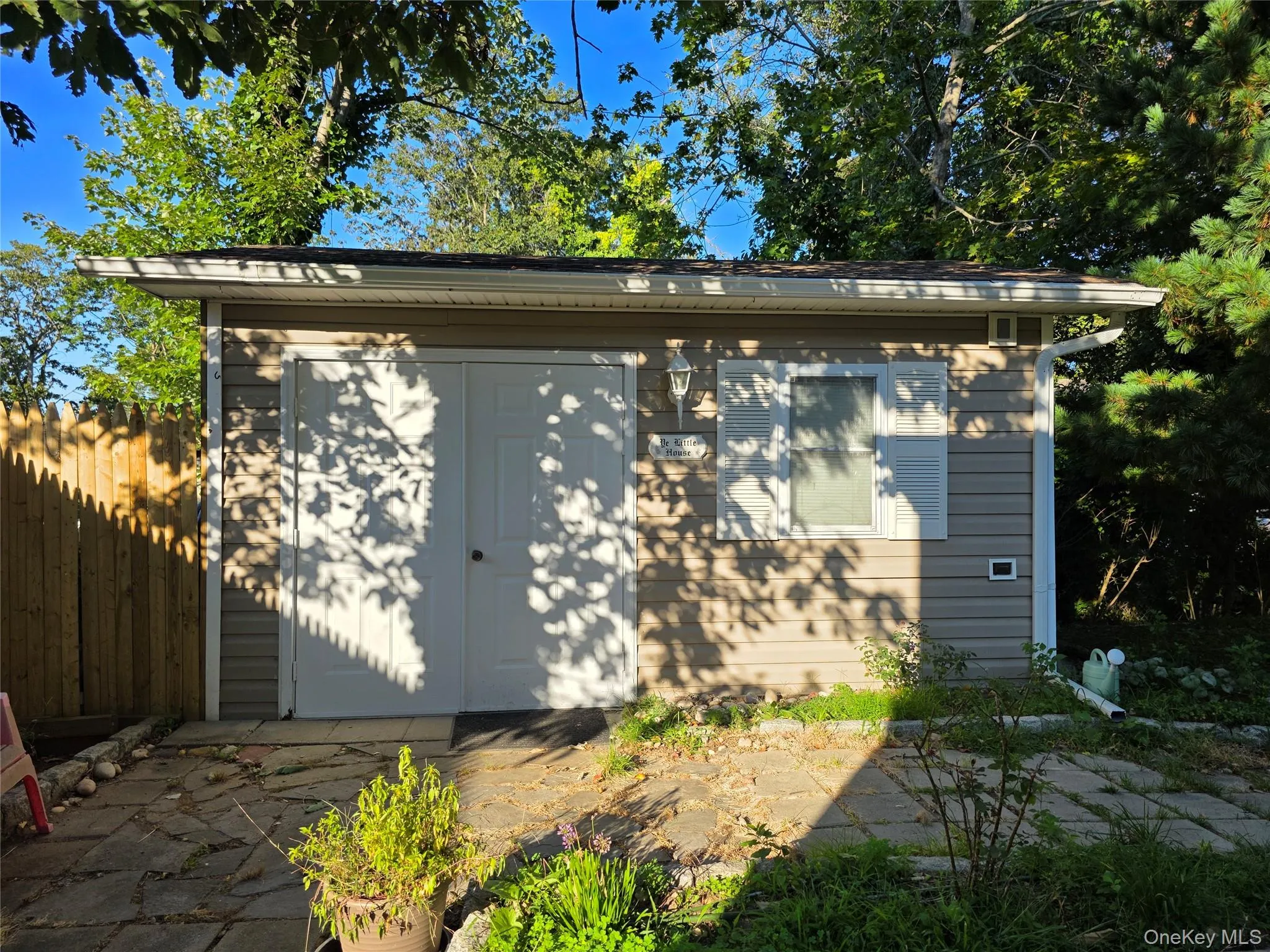 51 Aloma Road, Brookhaven, NY, 2 Bedrooms Bedrooms, 5 Rooms Rooms,1 BathroomBathrooms,Residential,For Rent,Aloma,0,1032667 51 Aloma Road, Brookhaven, NY, 2 Bedrooms Bedrooms, 5 Rooms Rooms,1 BathroomBathrooms,Residential,For Rent,Aloma,0,1032667
