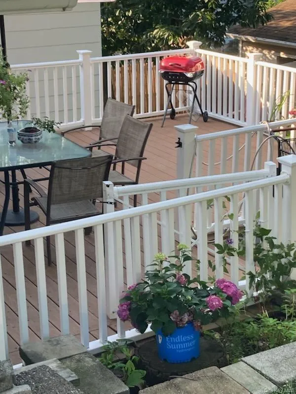 51 Aloma Road, Brookhaven, NY, 2 Bedrooms Bedrooms, 5 Rooms Rooms,1 BathroomBathrooms,Residential,For Rent,Aloma,0,1032667 51 Aloma Road, Brookhaven, NY, 2 Bedrooms Bedrooms, 5 Rooms Rooms,1 BathroomBathrooms,Residential,For Rent,Aloma,0,1032667