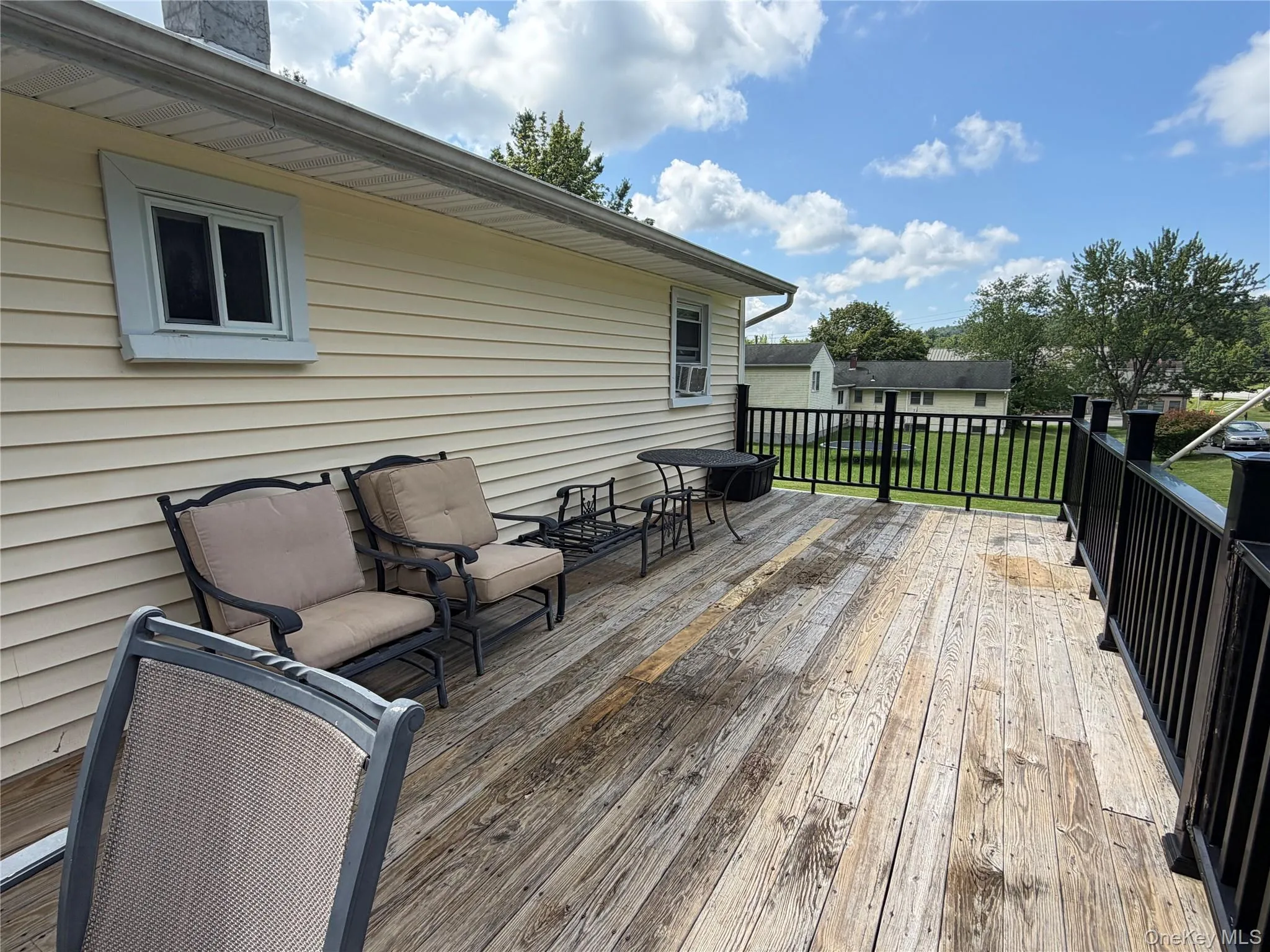 17 Hunter Street, Woodbury, NY, 3 Bedrooms Bedrooms, 8 Rooms Rooms,1 BathroomBathrooms,Residential,For Rent,Hunter,0,1032668 17 Hunter Street, Woodbury, NY, 3 Bedrooms Bedrooms, 8 Rooms Rooms,1 BathroomBathrooms,Residential,For Rent,Hunter,0,1032668