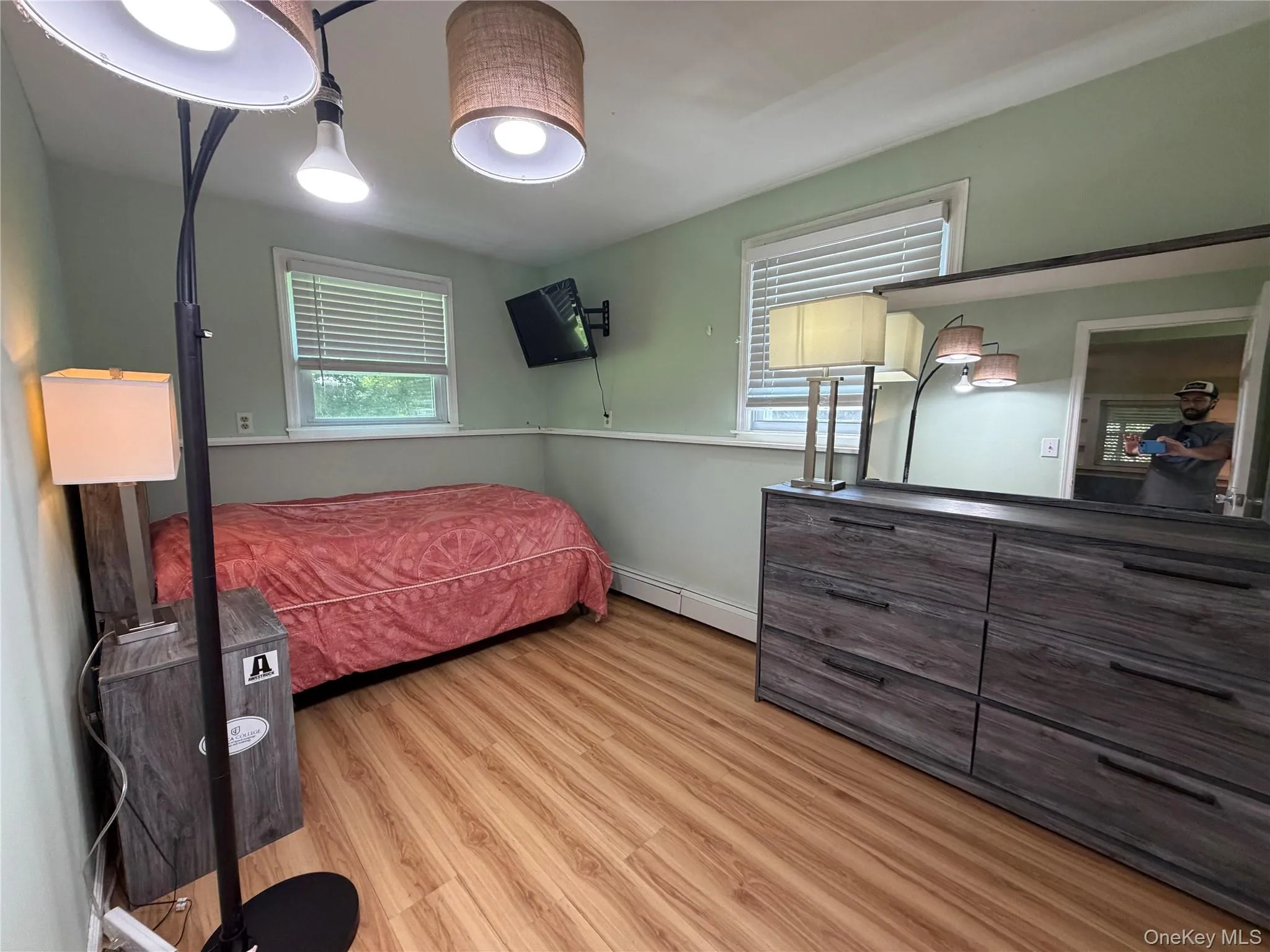 17 Hunter Street, Woodbury, NY, 3 Bedrooms Bedrooms, 8 Rooms Rooms,1 BathroomBathrooms,Residential,For Rent,Hunter,0,1032668 17 Hunter Street, Woodbury, NY, 3 Bedrooms Bedrooms, 8 Rooms Rooms,1 BathroomBathrooms,Residential,For Rent,Hunter,0,1032668