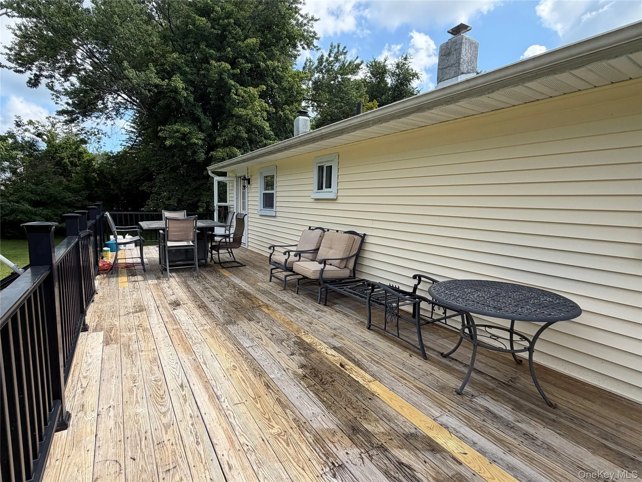 17 Hunter Street, Woodbury, NY, 3 Bedrooms Bedrooms, 8 Rooms Rooms,1 BathroomBathrooms,Residential,For Rent,Hunter,0,1032668 17 Hunter Street, Woodbury, NY, 3 Bedrooms Bedrooms, 8 Rooms Rooms,1 BathroomBathrooms,Residential,For Rent,Hunter,0,1032668