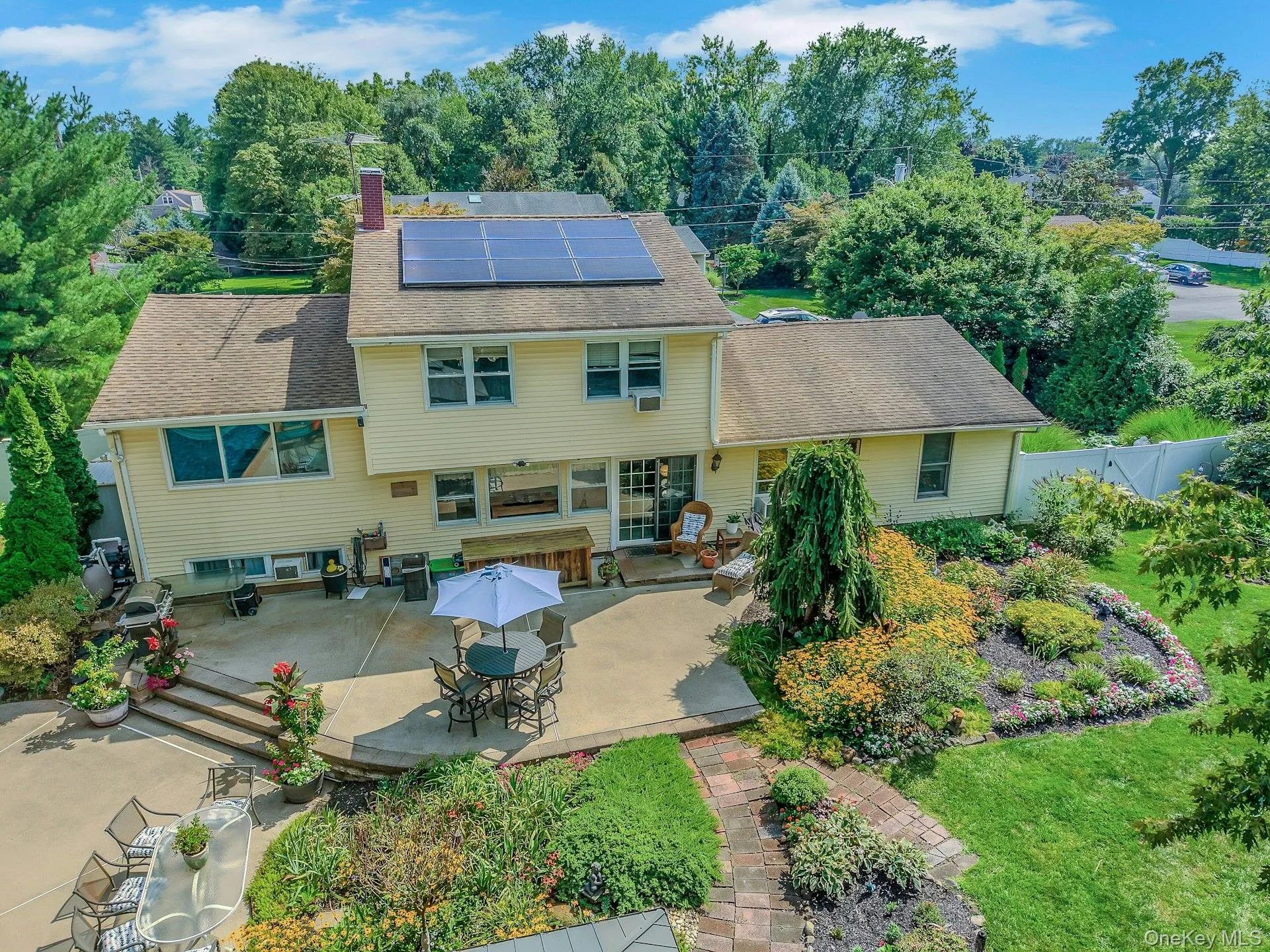 60 East Road, Orangetown, NY, 4 Bedrooms Bedrooms, 8 Rooms Rooms,2 BathroomsBathrooms,Residential,For Rent,East,0,1032669 60 East Road, Orangetown, NY, 4 Bedrooms Bedrooms, 8 Rooms Rooms,2 BathroomsBathrooms,Residential,For Rent,East,0,1032669