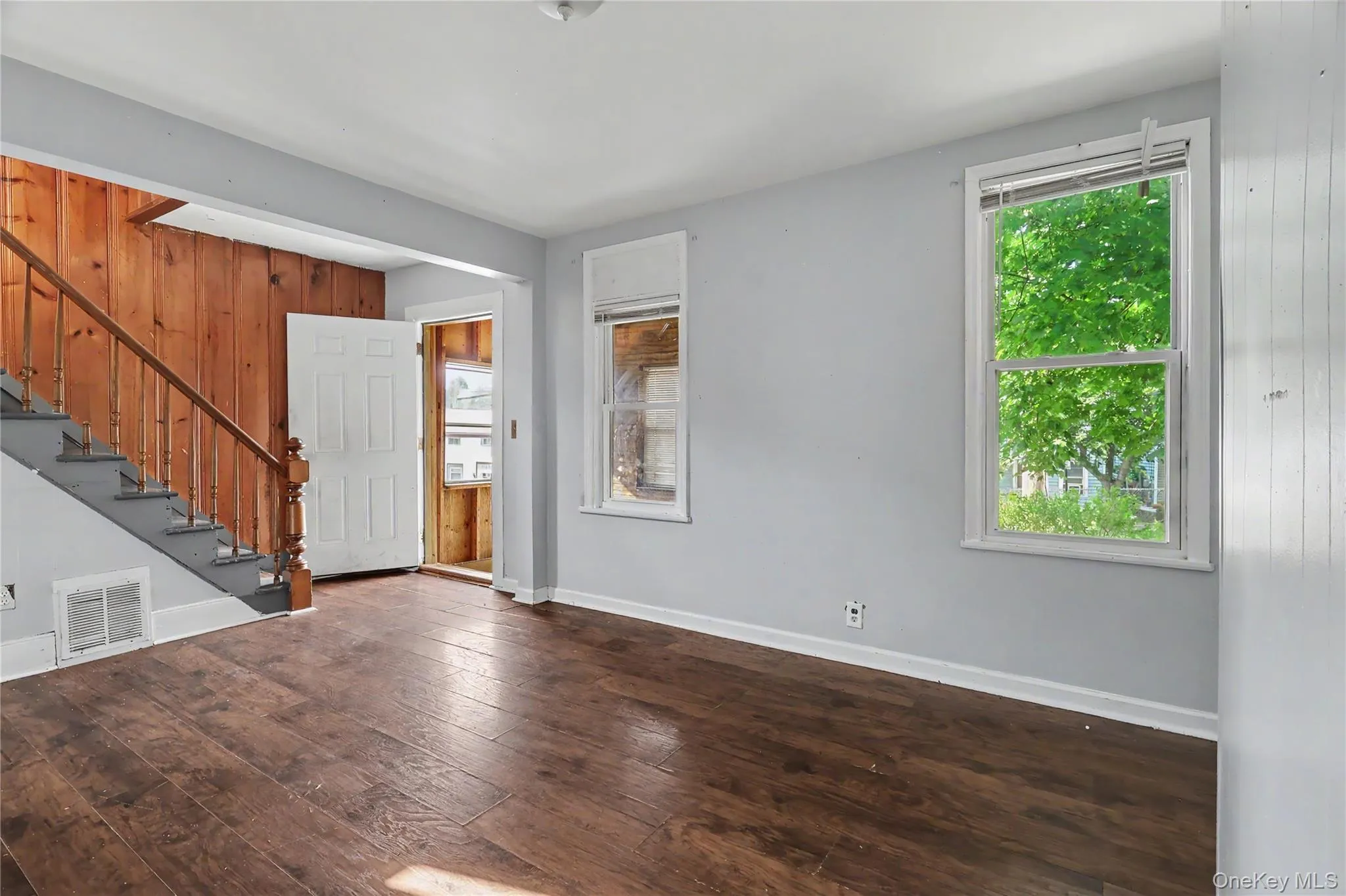 39 Spruce St, Poughkeepsie, NY, 4 Bedrooms Bedrooms, 8 Rooms Rooms,2 BathroomsBathrooms,Residential Lease,For Rent,Spruce St,0,1032672 39 Spruce St, Poughkeepsie, NY, 4 Bedrooms Bedrooms, 8 Rooms Rooms,2 BathroomsBathrooms,Residential Lease,For Rent,Spruce St,0,1032672