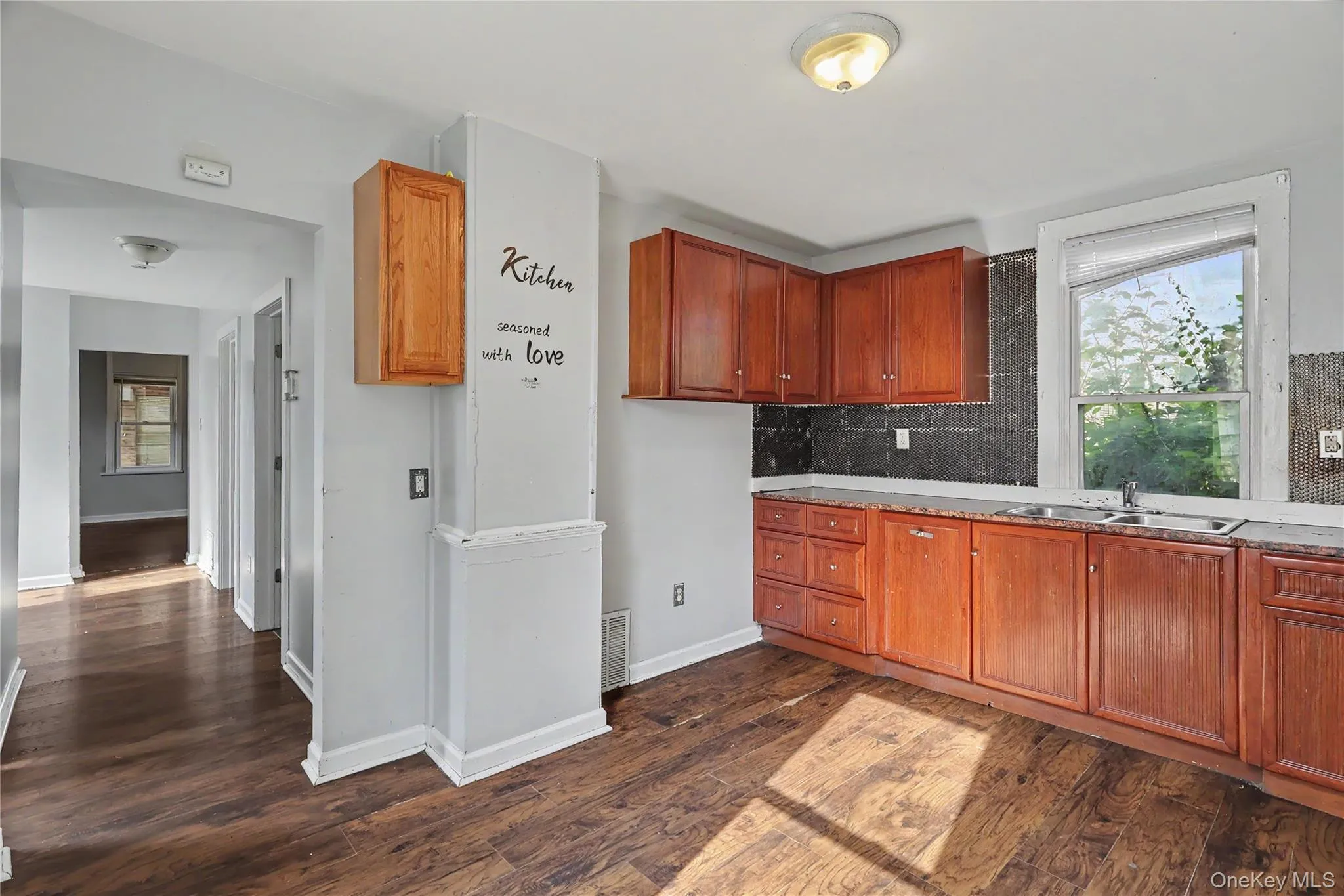 39 Spruce St, Poughkeepsie, NY, 4 Bedrooms Bedrooms, 8 Rooms Rooms,2 BathroomsBathrooms,Residential Lease,For Rent,Spruce St,0,1032672 39 Spruce St, Poughkeepsie, NY, 4 Bedrooms Bedrooms, 8 Rooms Rooms,2 BathroomsBathrooms,Residential Lease,For Rent,Spruce St,0,1032672
