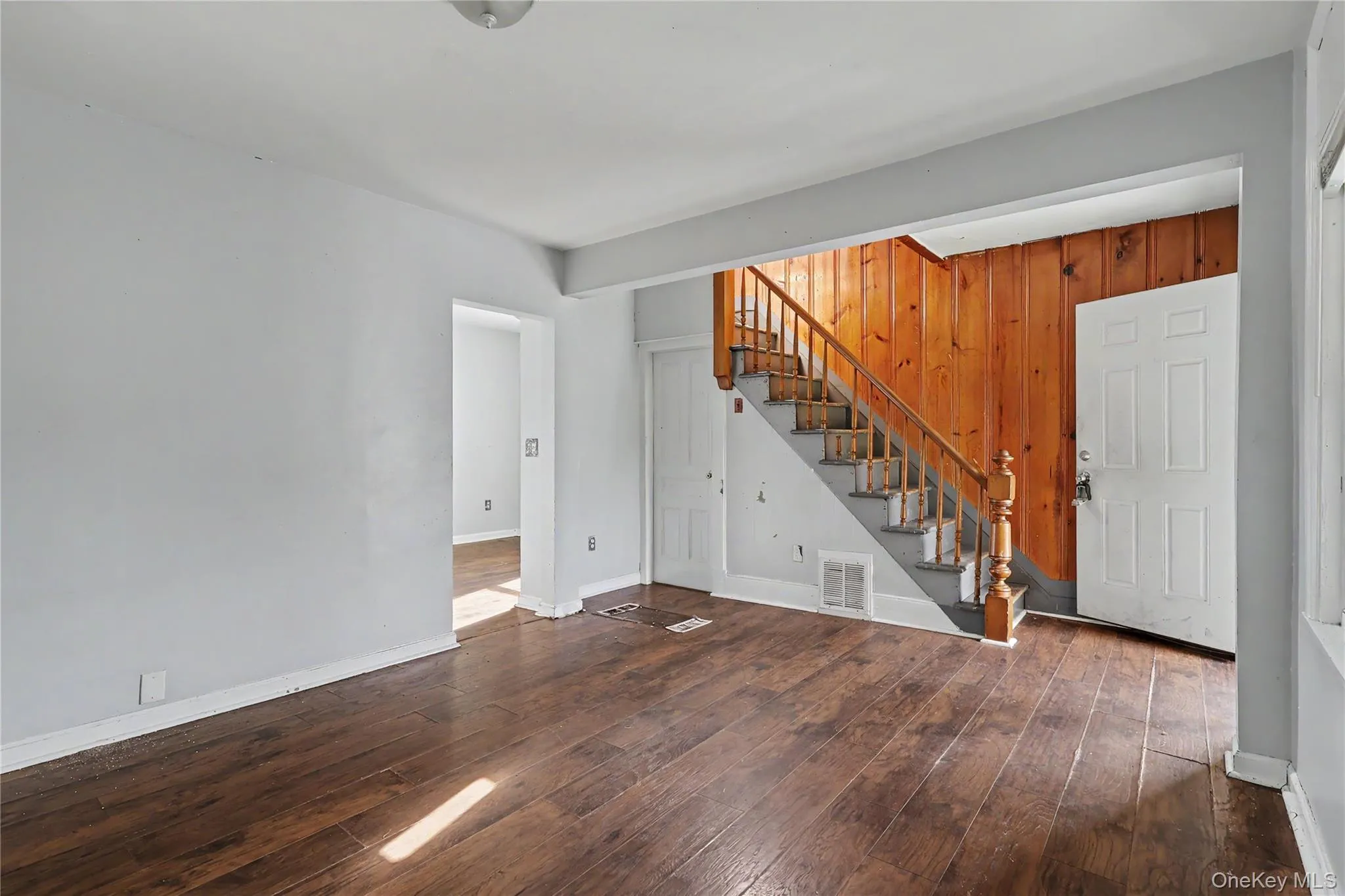39 Spruce St, Poughkeepsie, NY, 4 Bedrooms Bedrooms, 8 Rooms Rooms,2 BathroomsBathrooms,Residential Lease,For Rent,Spruce St,0,1032672 39 Spruce St, Poughkeepsie, NY, 4 Bedrooms Bedrooms, 8 Rooms Rooms,2 BathroomsBathrooms,Residential Lease,For Rent,Spruce St,0,1032672