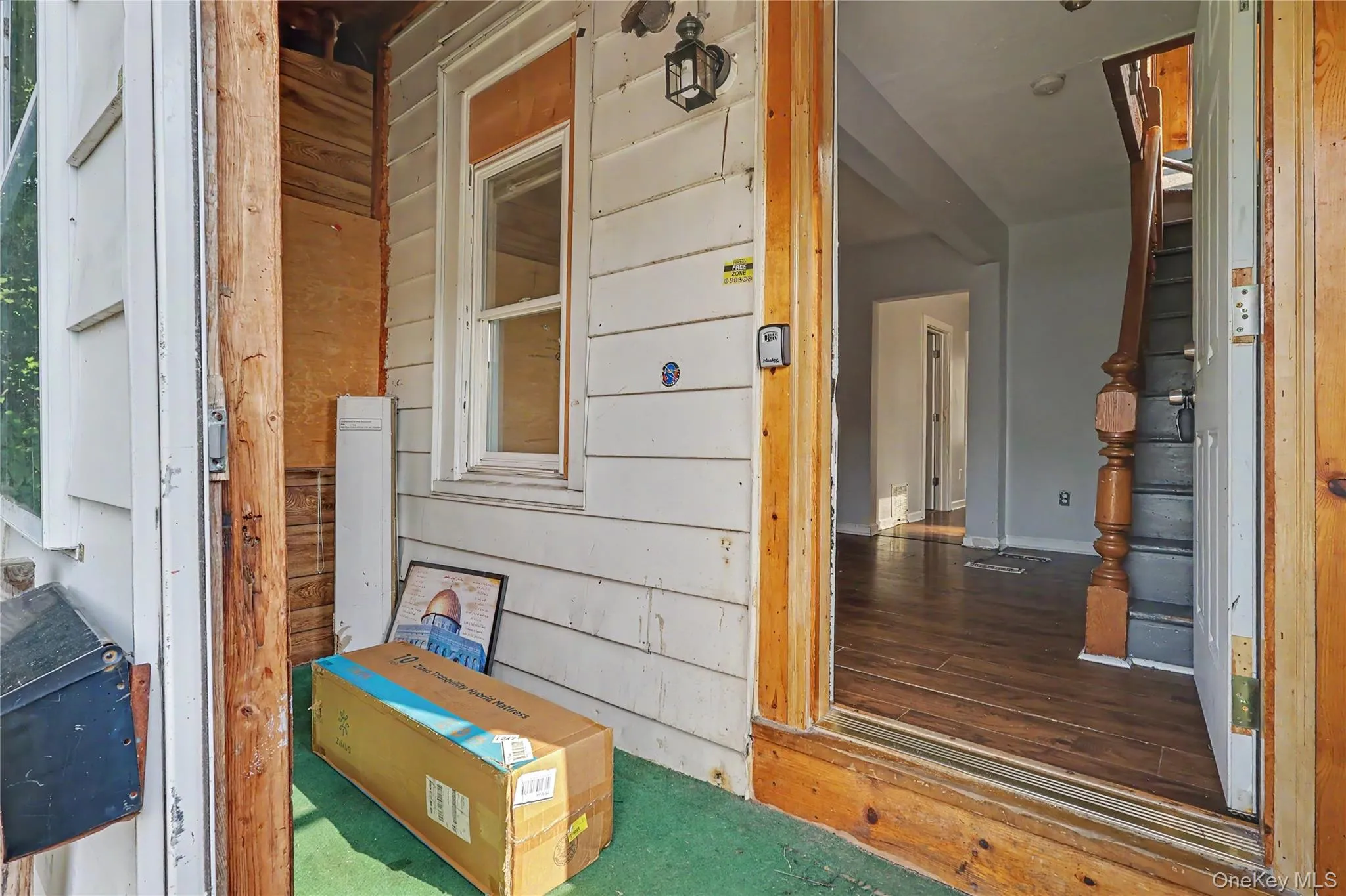 39 Spruce St, Poughkeepsie, NY, 4 Bedrooms Bedrooms, 8 Rooms Rooms,2 BathroomsBathrooms,Residential Lease,For Rent,Spruce St,0,1032672 39 Spruce St, Poughkeepsie, NY, 4 Bedrooms Bedrooms, 8 Rooms Rooms,2 BathroomsBathrooms,Residential Lease,For Rent,Spruce St,0,1032672