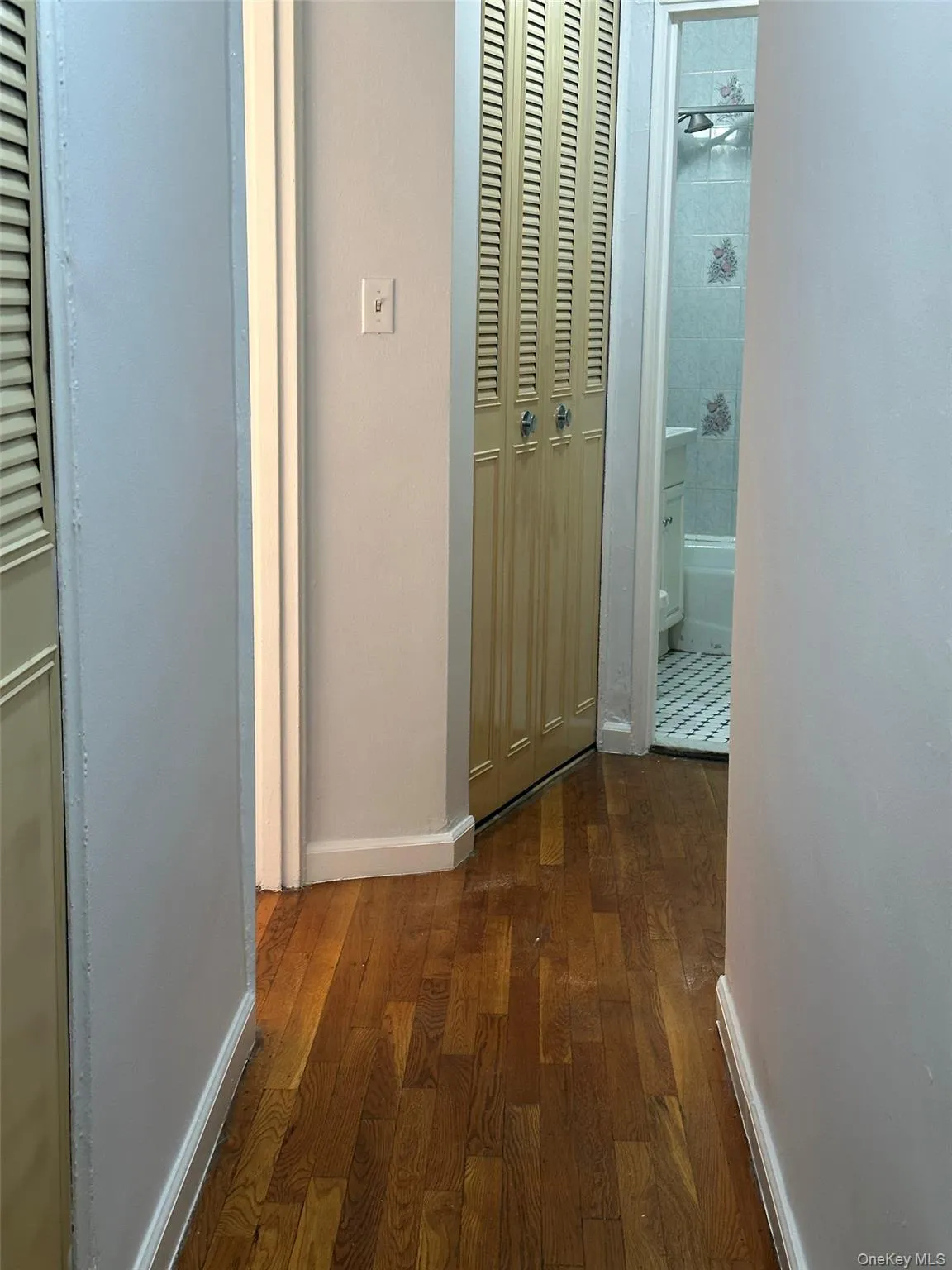 8710 51st Avenue, New York, NY, 1 Bedroom Bedrooms, 4 Rooms Rooms,1 BathroomBathrooms,Residential,For Rent,51st,0,1032676 8710 51st Avenue, New York, NY, 1 Bedroom Bedrooms, 4 Rooms Rooms,1 BathroomBathrooms,Residential,For Rent,51st,0,1032676