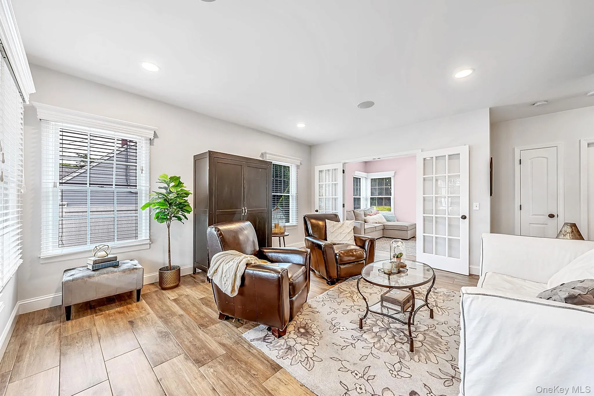 121 Bayway Avenue, Islip, NY, 4 Bedrooms Bedrooms, 9 Rooms Rooms,2 BathroomsBathrooms,Residential,For Rent,Bayway,0,1032680 121 Bayway Avenue, Islip, NY, 4 Bedrooms Bedrooms, 9 Rooms Rooms,2 BathroomsBathrooms,Residential,For Rent,Bayway,0,1032680