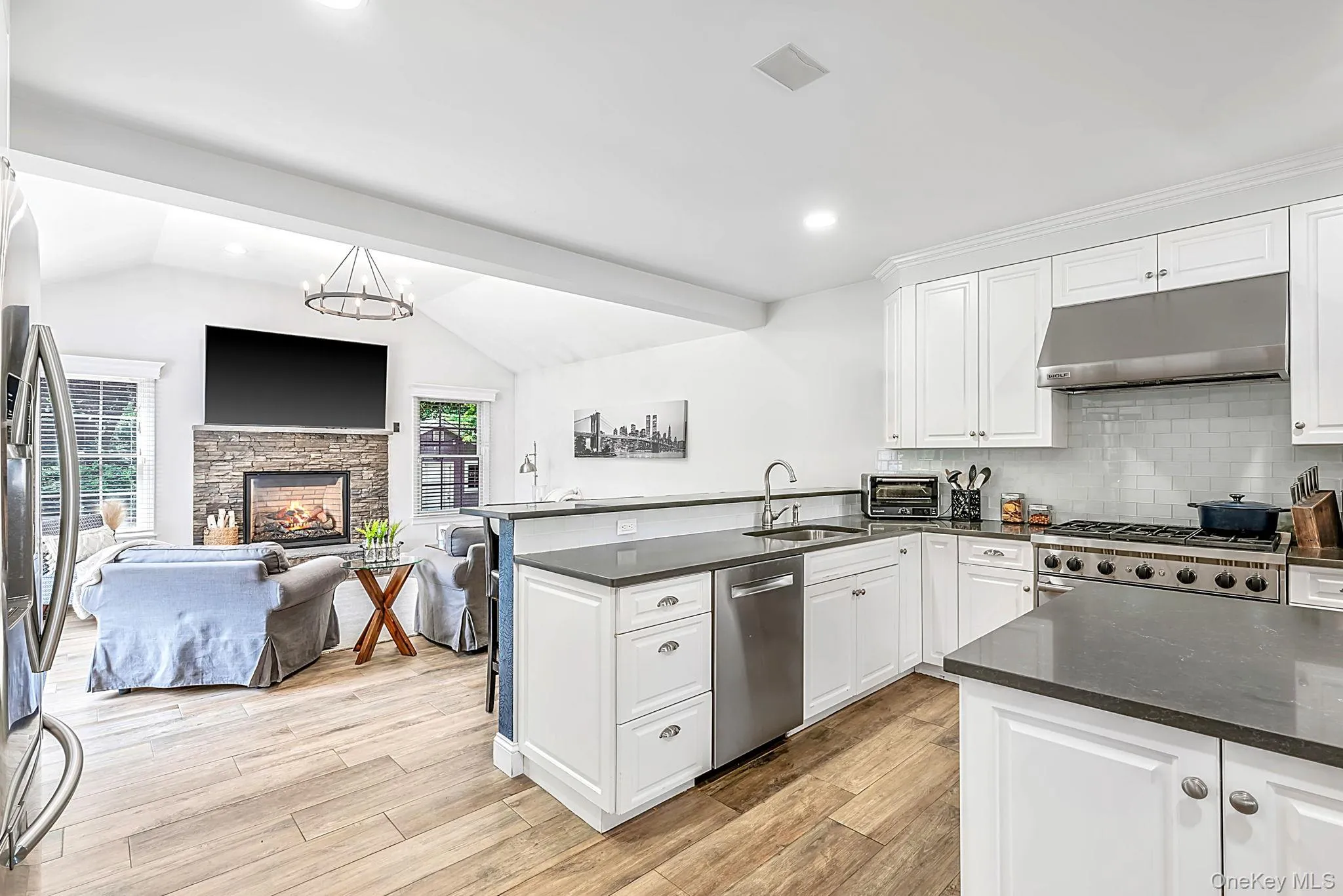121 Bayway Avenue, Islip, NY, 4 Bedrooms Bedrooms, 9 Rooms Rooms,2 BathroomsBathrooms,Residential,For Rent,Bayway,0,1032680 121 Bayway Avenue, Islip, NY, 4 Bedrooms Bedrooms, 9 Rooms Rooms,2 BathroomsBathrooms,Residential,For Rent,Bayway,0,1032680