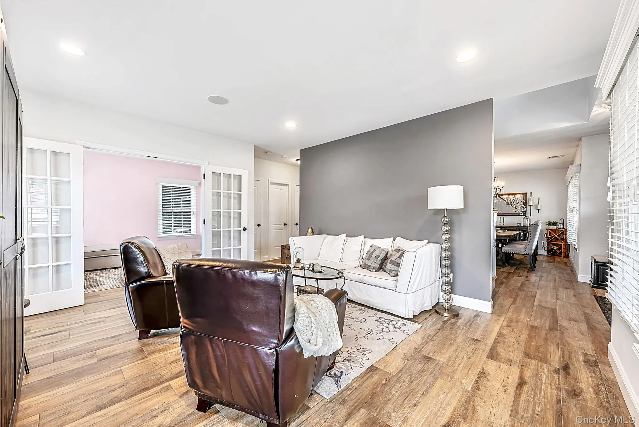 121 Bayway Avenue, Islip, NY, 4 Bedrooms Bedrooms, 9 Rooms Rooms,2 BathroomsBathrooms,Residential,For Rent,Bayway,0,1032680 121 Bayway Avenue, Islip, NY, 4 Bedrooms Bedrooms, 9 Rooms Rooms,2 BathroomsBathrooms,Residential,For Rent,Bayway,0,1032680