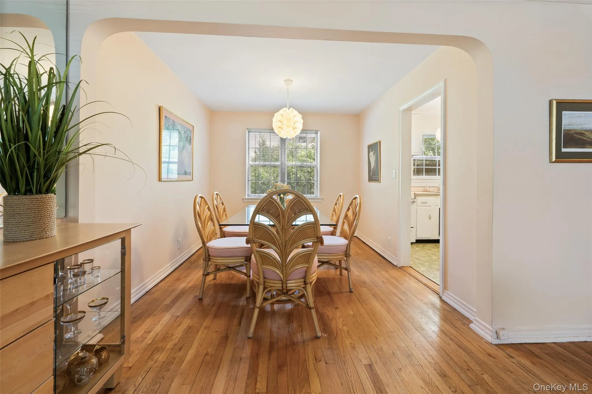 20 Lake Avenue, Eastchester, NY, 2 Bedrooms Bedrooms, 5 Rooms Rooms,1 BathroomBathrooms,Residential,For Rent,Lake,0,1032686 20 Lake Avenue, Eastchester, NY, 2 Bedrooms Bedrooms, 5 Rooms Rooms,1 BathroomBathrooms,Residential,For Rent,Lake,0,1032686