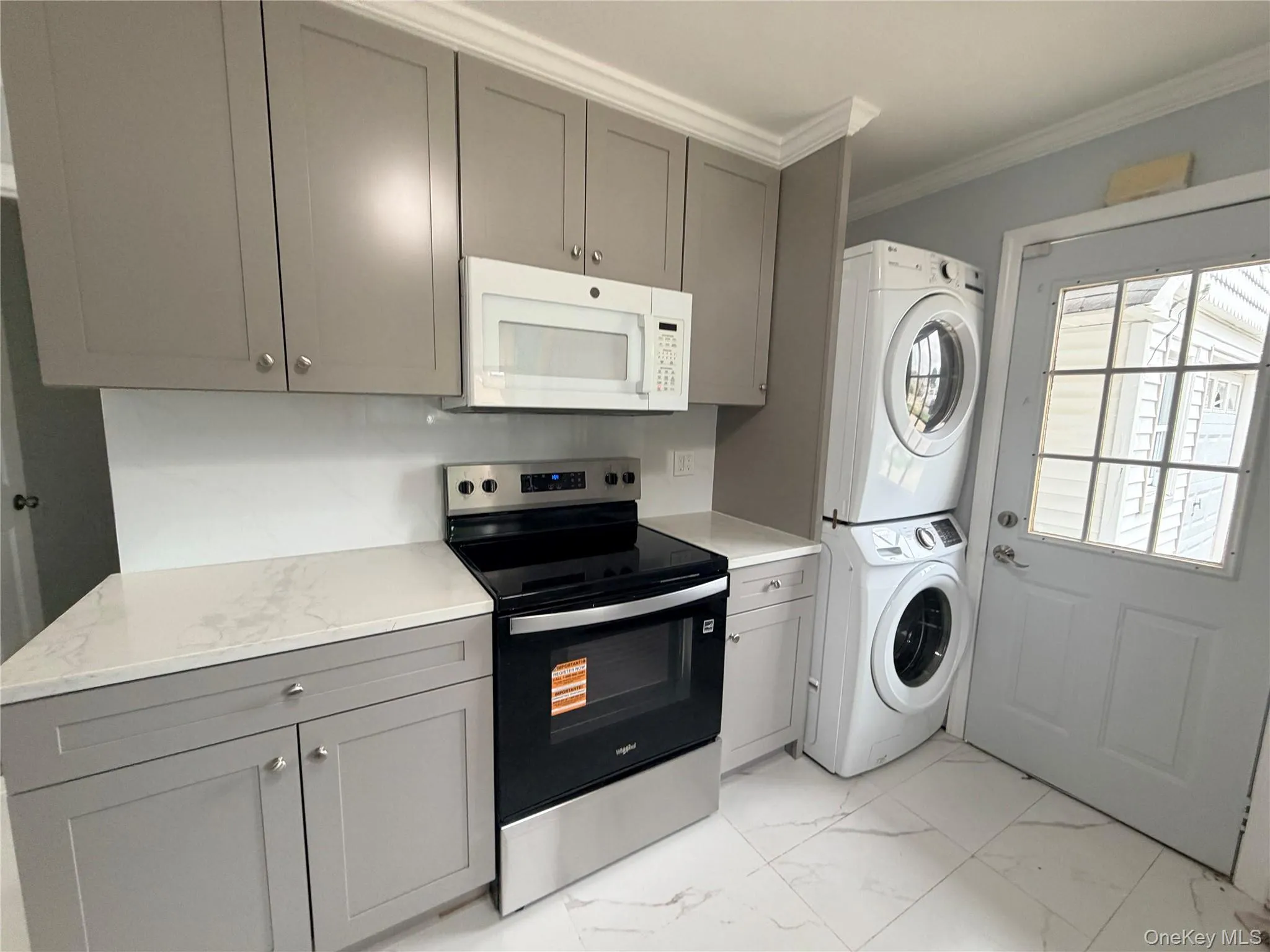 190 Meridian Road, Hempstead, NY, 5 Bedrooms Bedrooms, 11 Rooms Rooms,3 BathroomsBathrooms,Residential Lease,For Rent,Meridian,0,1032693 190 Meridian Road, Hempstead, NY, 5 Bedrooms Bedrooms, 11 Rooms Rooms,3 BathroomsBathrooms,Residential Lease,For Rent,Meridian,0,1032693