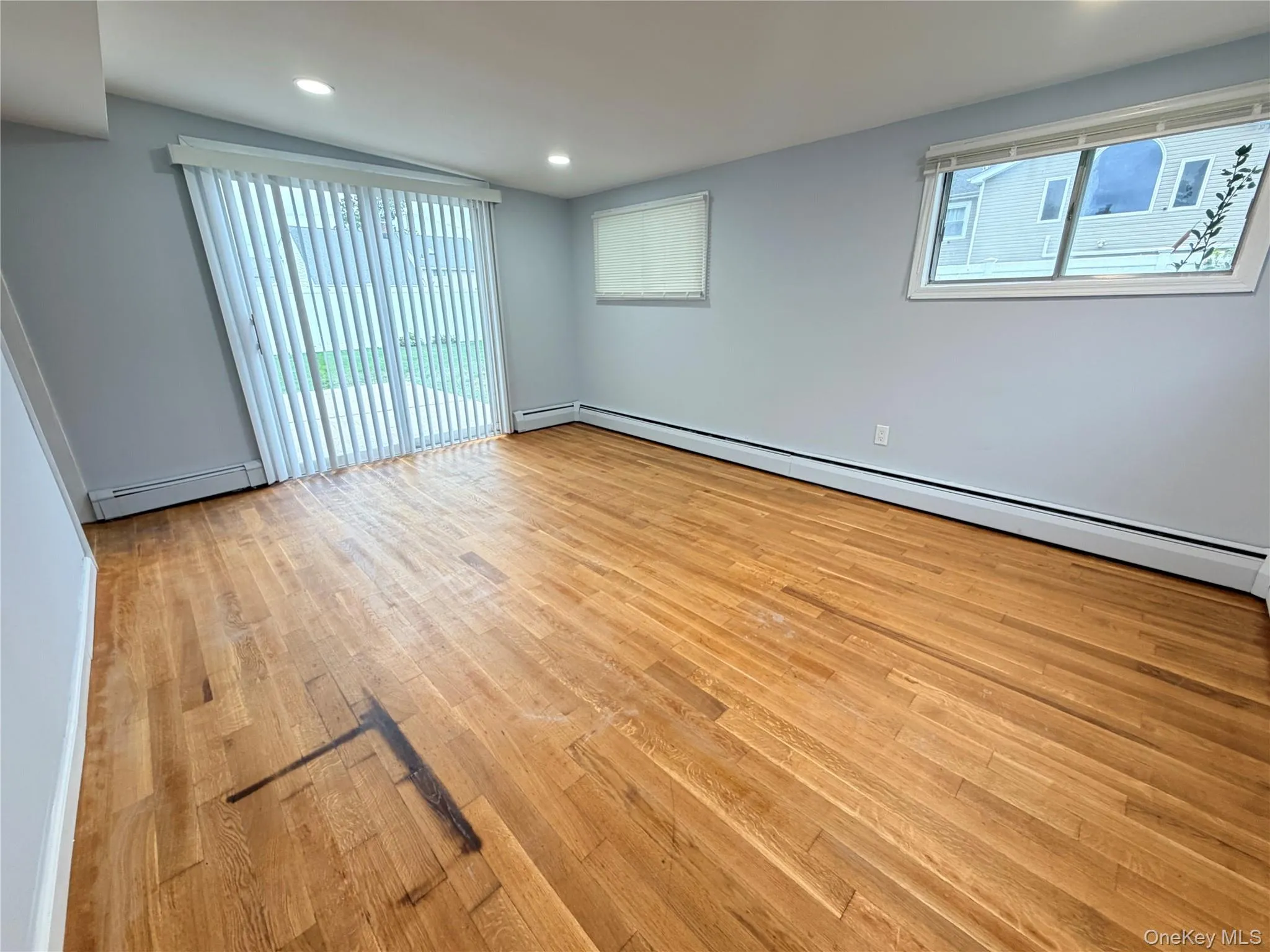 190 Meridian Road, Hempstead, NY, 5 Bedrooms Bedrooms, 11 Rooms Rooms,3 BathroomsBathrooms,Residential Lease,For Rent,Meridian,0,1032693 190 Meridian Road, Hempstead, NY, 5 Bedrooms Bedrooms, 11 Rooms Rooms,3 BathroomsBathrooms,Residential Lease,For Rent,Meridian,0,1032693