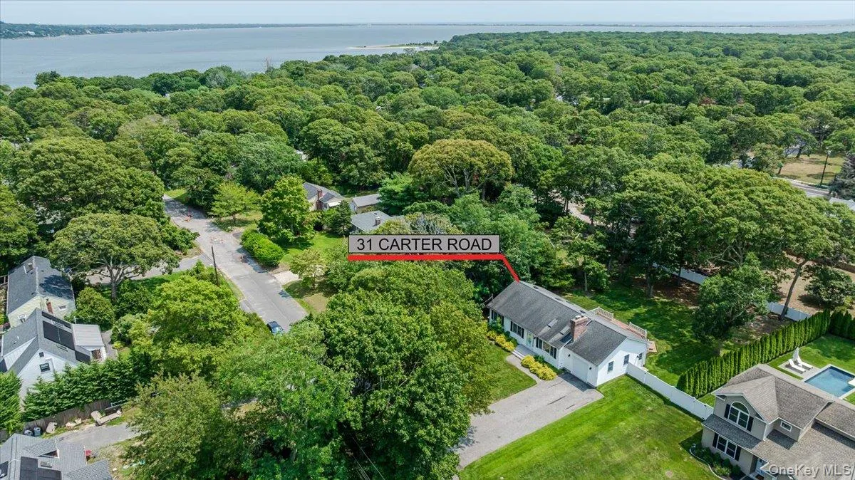 31 Carter Road, Southampton, NY, 3 Bedrooms Bedrooms, 6 Rooms Rooms,2 BathroomsBathrooms,Residential,For Rent,Carter,0,1032694 31 Carter Road, Southampton, NY, 3 Bedrooms Bedrooms, 6 Rooms Rooms,2 BathroomsBathrooms,Residential,For Rent,Carter,0,1032694