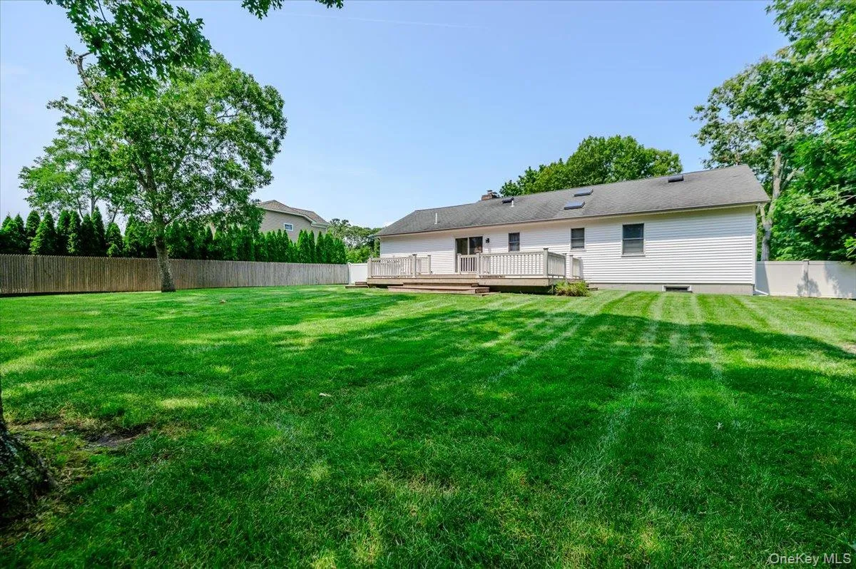 31 Carter Road, Southampton, NY, 3 Bedrooms Bedrooms, 6 Rooms Rooms,2 BathroomsBathrooms,Residential,For Rent,Carter,0,1032694 31 Carter Road, Southampton, NY, 3 Bedrooms Bedrooms, 6 Rooms Rooms,2 BathroomsBathrooms,Residential,For Rent,Carter,0,1032694