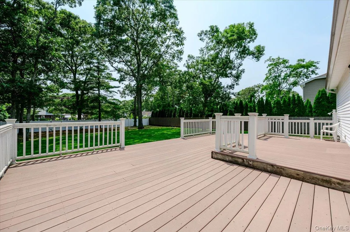 31 Carter Road, Southampton, NY, 3 Bedrooms Bedrooms, 6 Rooms Rooms,2 BathroomsBathrooms,Residential,For Rent,Carter,0,1032694 31 Carter Road, Southampton, NY, 3 Bedrooms Bedrooms, 6 Rooms Rooms,2 BathroomsBathrooms,Residential,For Rent,Carter,0,1032694