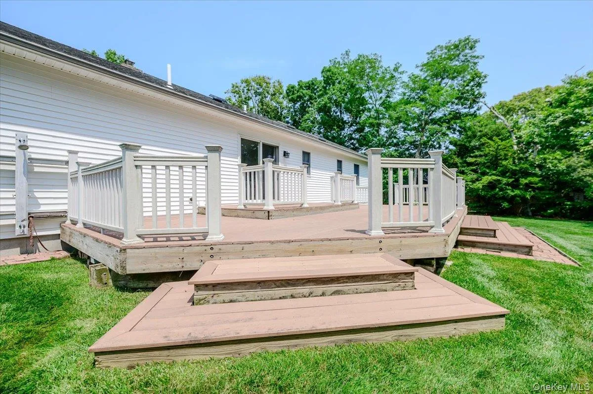 31 Carter Road, Southampton, NY, 3 Bedrooms Bedrooms, 6 Rooms Rooms,2 BathroomsBathrooms,Residential,For Rent,Carter,0,1032694 31 Carter Road, Southampton, NY, 3 Bedrooms Bedrooms, 6 Rooms Rooms,2 BathroomsBathrooms,Residential,For Rent,Carter,0,1032694
