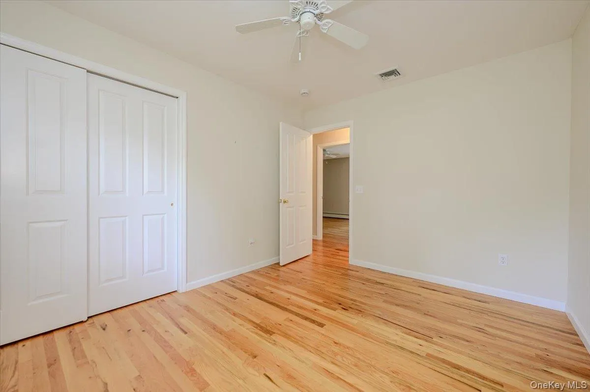 31 Carter Road, Southampton, NY, 3 Bedrooms Bedrooms, 6 Rooms Rooms,2 BathroomsBathrooms,Residential,For Rent,Carter,0,1032694 31 Carter Road, Southampton, NY, 3 Bedrooms Bedrooms, 6 Rooms Rooms,2 BathroomsBathrooms,Residential,For Rent,Carter,0,1032694