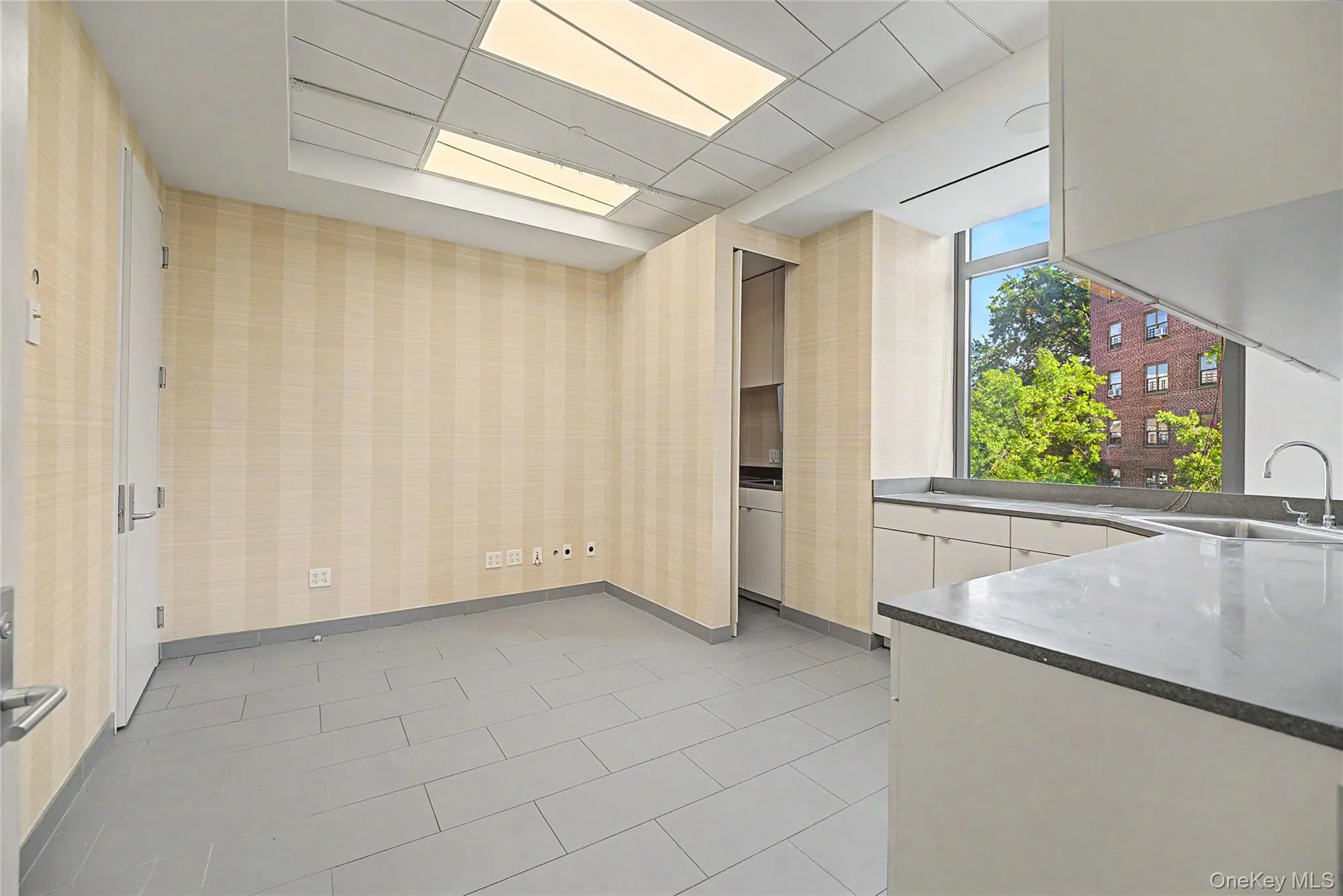 3916 Prince Street, New York, NY, ,Commercial Lease,For Rent,Prince,0,1032696 3916 Prince Street, New York, NY, ,Commercial Lease,For Rent,Prince,0,1032696