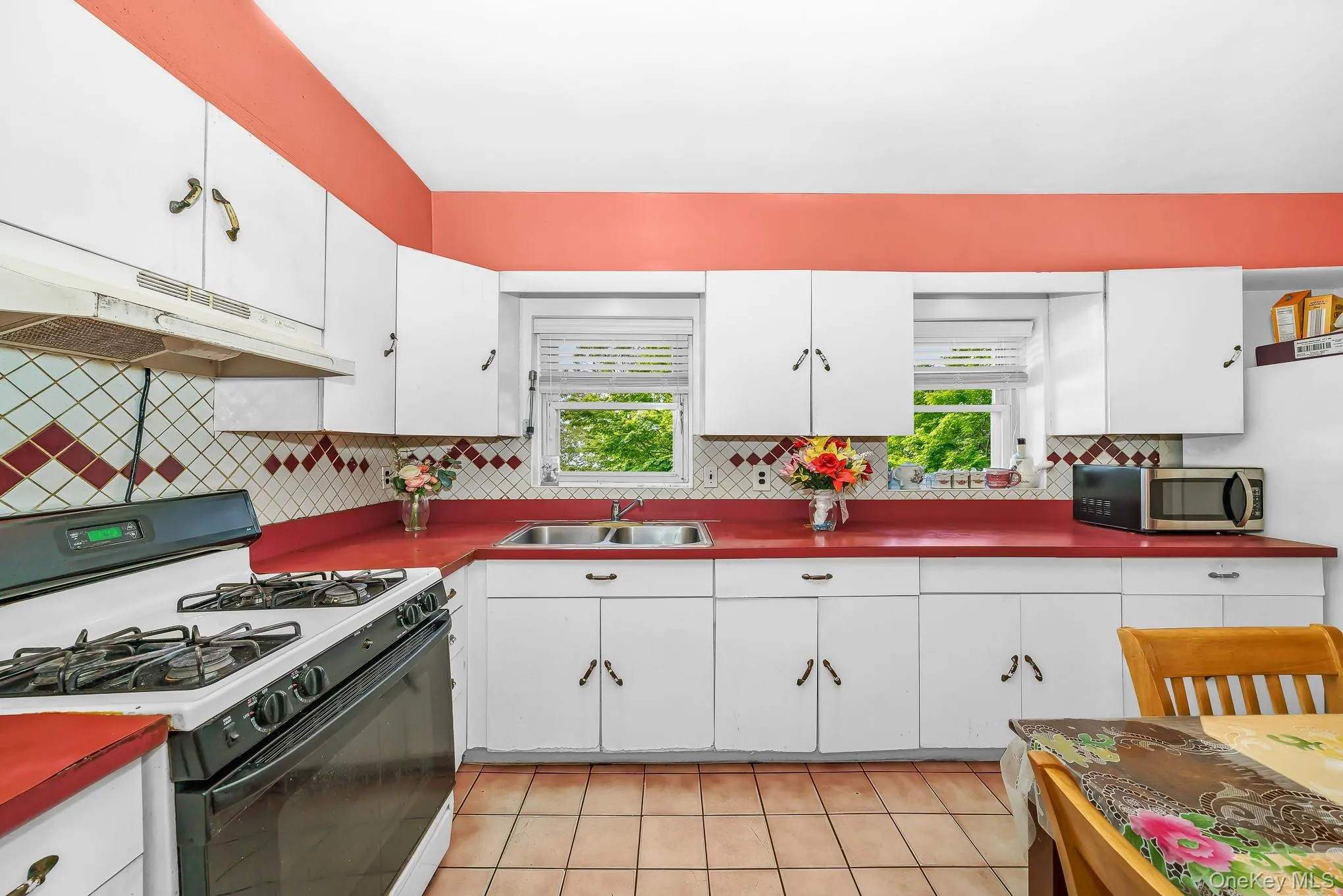 9 Van Cedar Street, Islip, NY, 4 Bedrooms Bedrooms, 12 Rooms Rooms,2 BathroomsBathrooms,Residential,For Rent,Van Cedar,0,1032697 9 Van Cedar Street, Islip, NY, 4 Bedrooms Bedrooms, 12 Rooms Rooms,2 BathroomsBathrooms,Residential,For Rent,Van Cedar,0,1032697