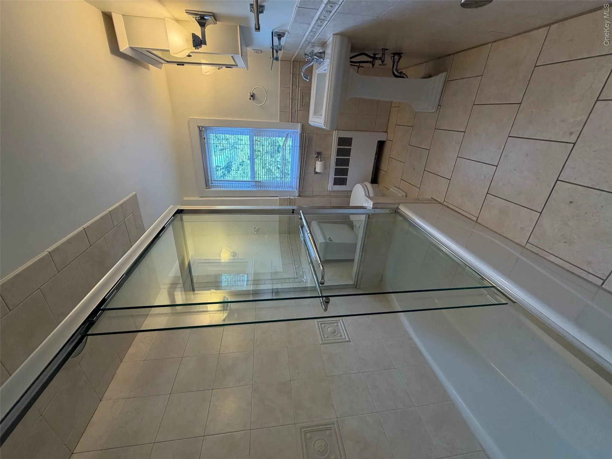 Second full bathroom Second full bathroom