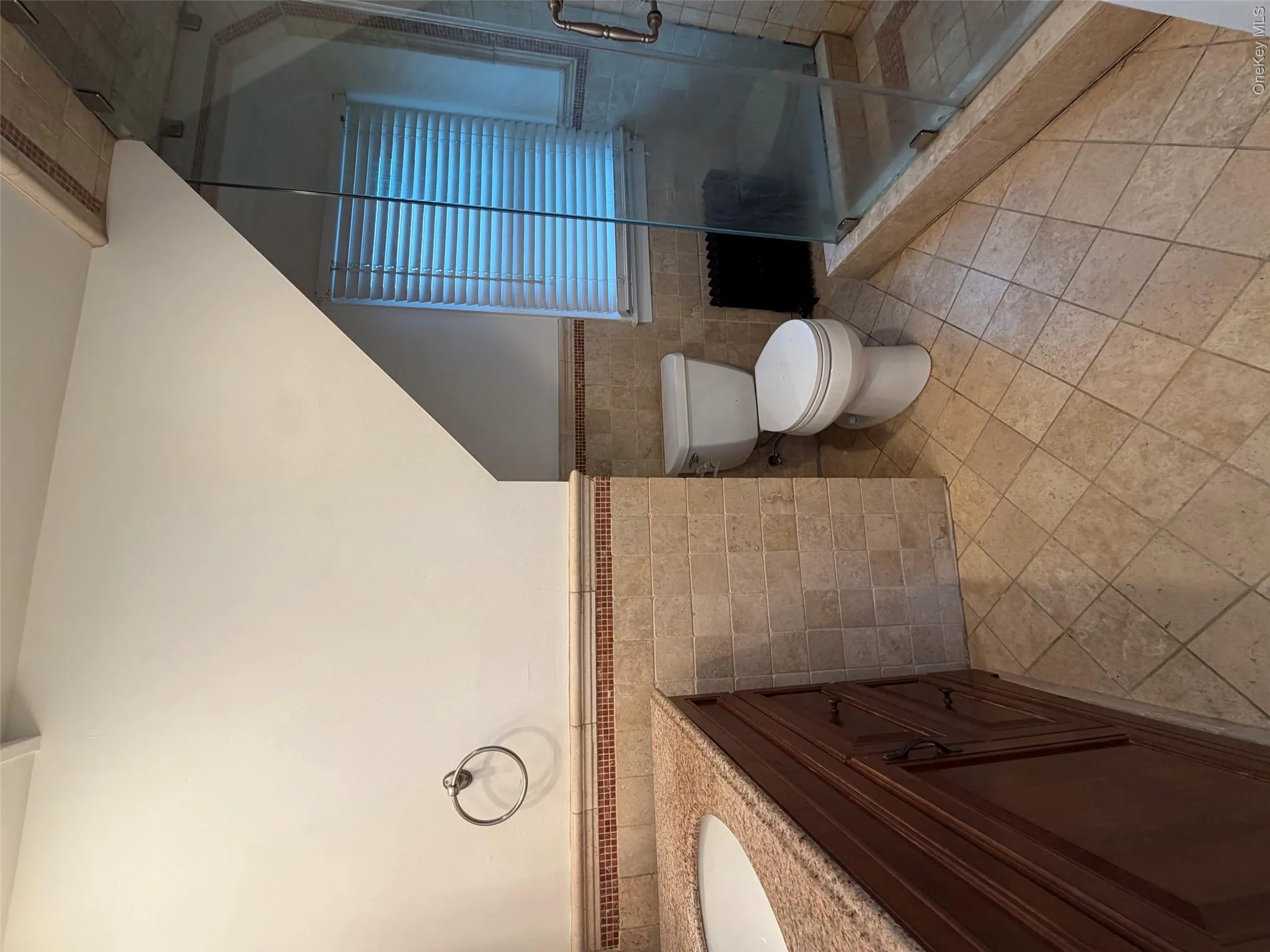 Ensuite primary bathroom Ensuite primary bathroom