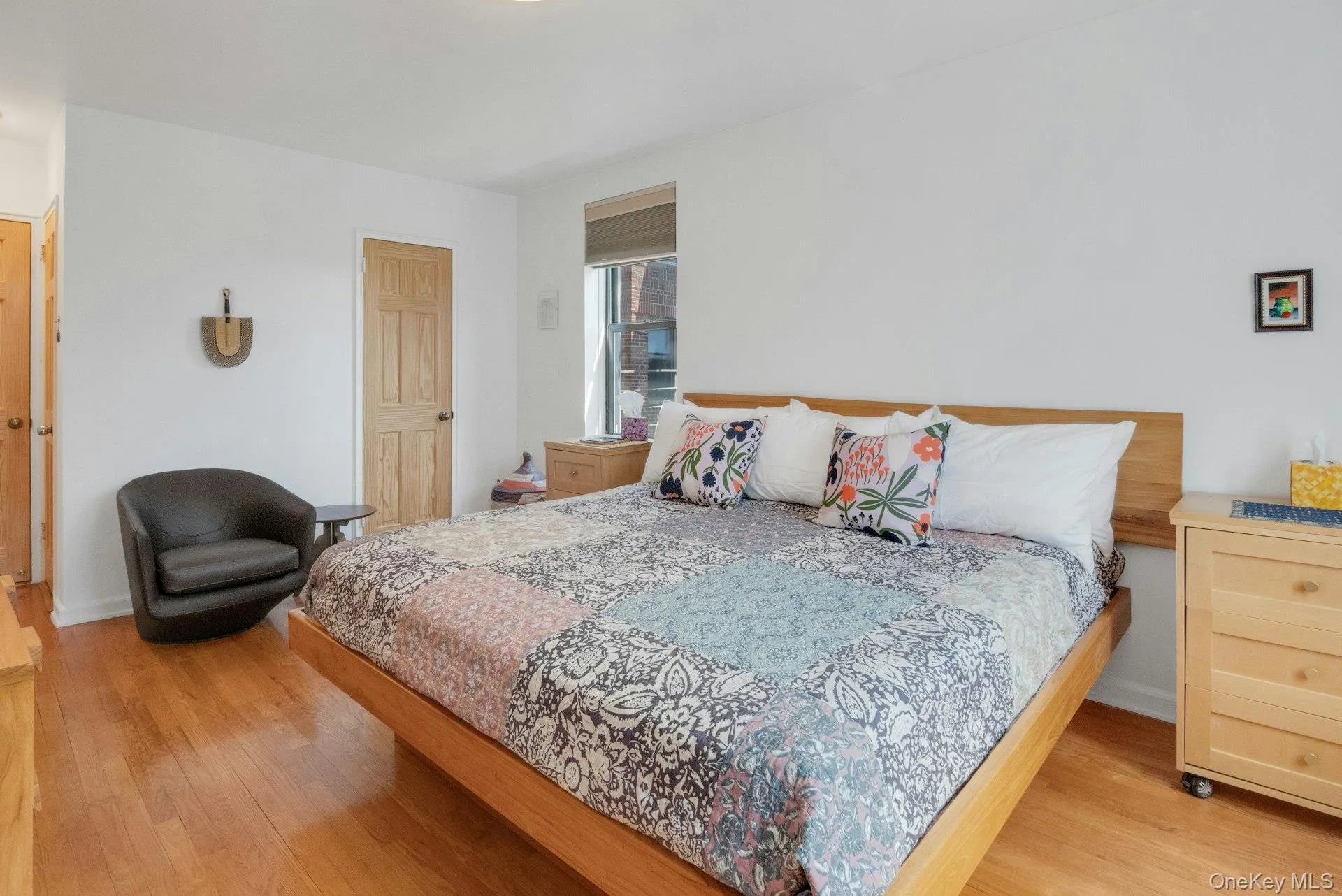 445 240th Street, New York, NY, 2 Bedrooms Bedrooms, 6 Rooms Rooms,1 BathroomBathrooms,Residential,For Rent,240th,0,1032701 445 240th Street, New York, NY, 2 Bedrooms Bedrooms, 6 Rooms Rooms,1 BathroomBathrooms,Residential,For Rent,240th,0,1032701