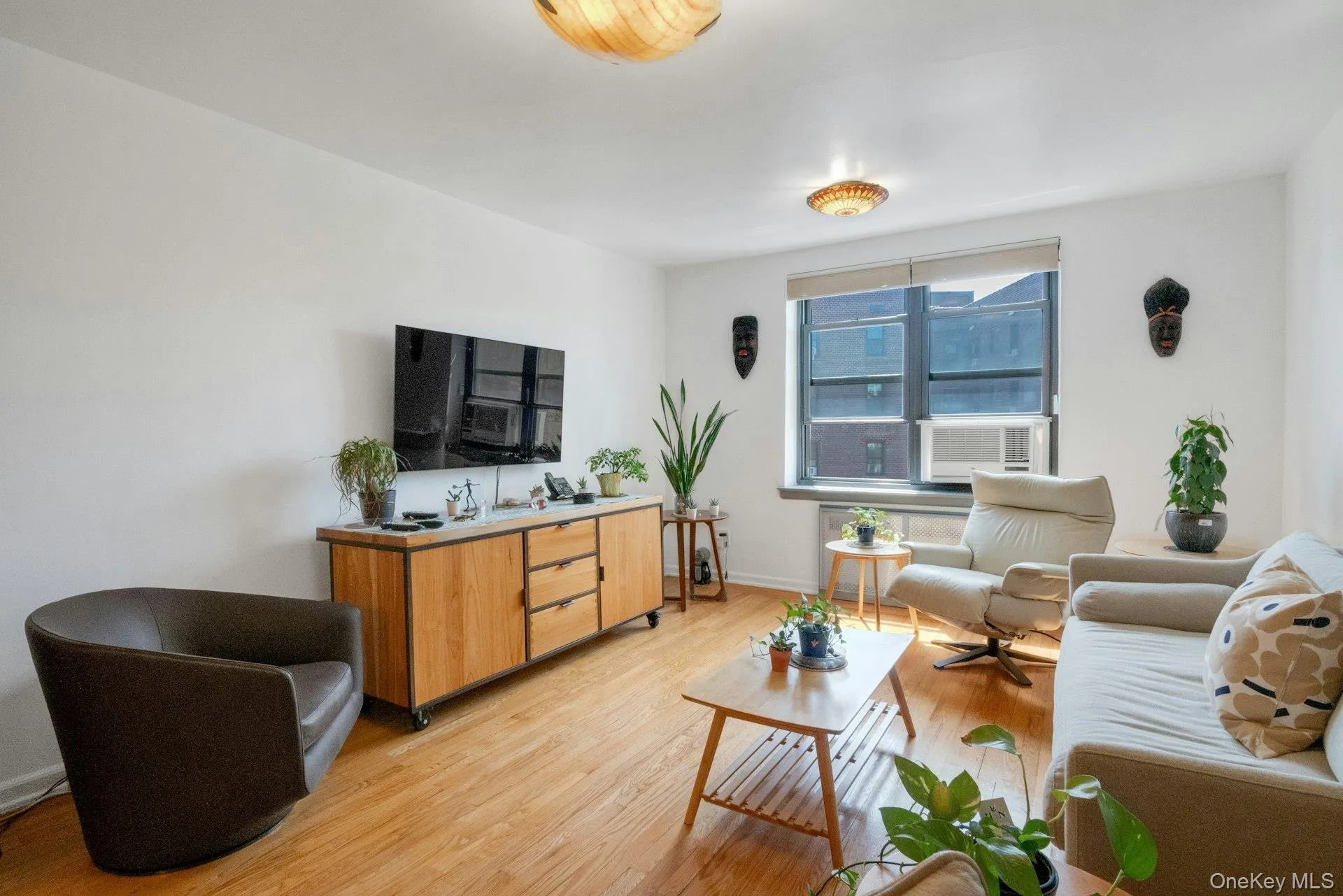 445 240th Street, New York, NY, 2 Bedrooms Bedrooms, 6 Rooms Rooms,1 BathroomBathrooms,Residential,For Rent,240th,0,1032701 445 240th Street, New York, NY, 2 Bedrooms Bedrooms, 6 Rooms Rooms,1 BathroomBathrooms,Residential,For Rent,240th,0,1032701