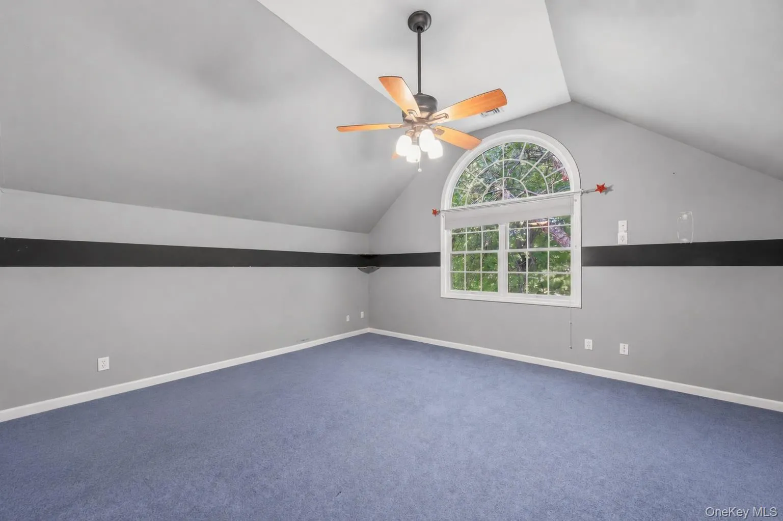 Another bedroom on the second floor. Another bedroom on the second floor.