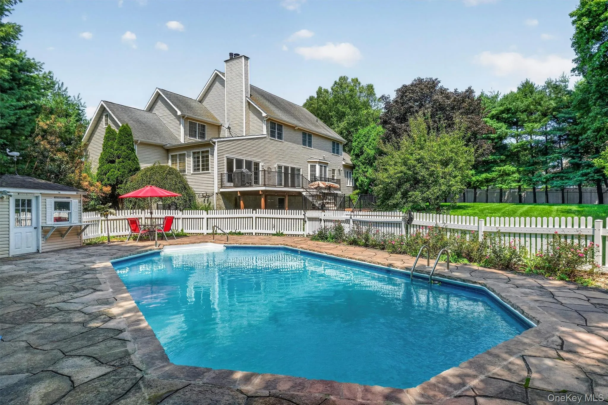Spend your hot summer days in a resort-like setting right in your own backyard! Spend your hot summer days in a resort-like setting right in your own backyard!