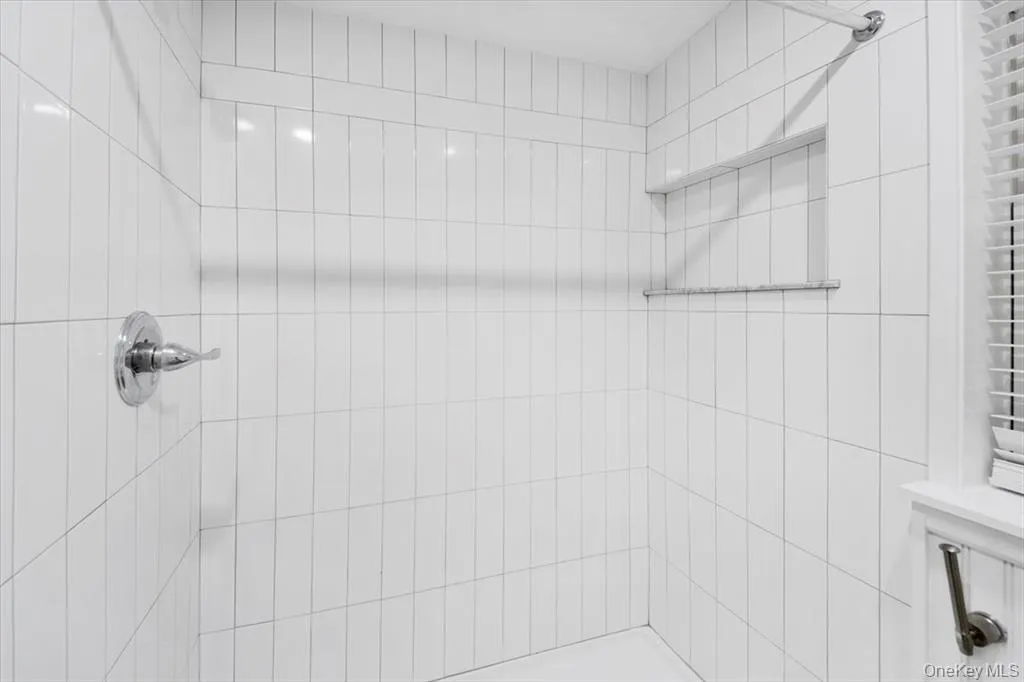 39 Helena Avenue, Cortlandt, NY, 2 Bedrooms Bedrooms, 5 Rooms Rooms,1 BathroomBathrooms,Residential Lease,For Rent,Helena,0,1032705 39 Helena Avenue, Cortlandt, NY, 2 Bedrooms Bedrooms, 5 Rooms Rooms,1 BathroomBathrooms,Residential Lease,For Rent,Helena,0,1032705