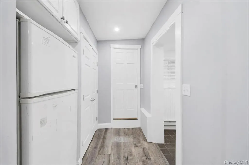 39 Helena Avenue, Cortlandt, NY, 2 Bedrooms Bedrooms, 5 Rooms Rooms,1 BathroomBathrooms,Residential Lease,For Rent,Helena,0,1032705 39 Helena Avenue, Cortlandt, NY, 2 Bedrooms Bedrooms, 5 Rooms Rooms,1 BathroomBathrooms,Residential Lease,For Rent,Helena,0,1032705