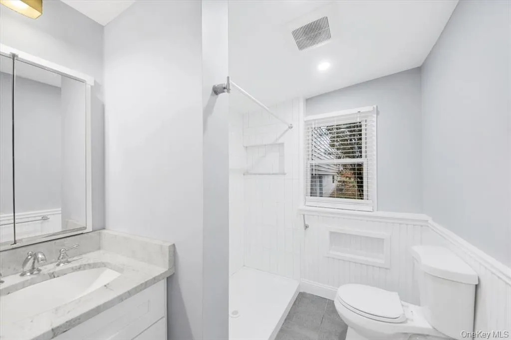 39 Helena Avenue, Cortlandt, NY, 2 Bedrooms Bedrooms, 5 Rooms Rooms,1 BathroomBathrooms,Residential Lease,For Rent,Helena,0,1032705 39 Helena Avenue, Cortlandt, NY, 2 Bedrooms Bedrooms, 5 Rooms Rooms,1 BathroomBathrooms,Residential Lease,For Rent,Helena,0,1032705