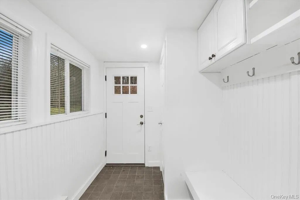 39 Helena Avenue, Cortlandt, NY, 2 Bedrooms Bedrooms, 5 Rooms Rooms,1 BathroomBathrooms,Residential Lease,For Rent,Helena,0,1032705 39 Helena Avenue, Cortlandt, NY, 2 Bedrooms Bedrooms, 5 Rooms Rooms,1 BathroomBathrooms,Residential Lease,For Rent,Helena,0,1032705