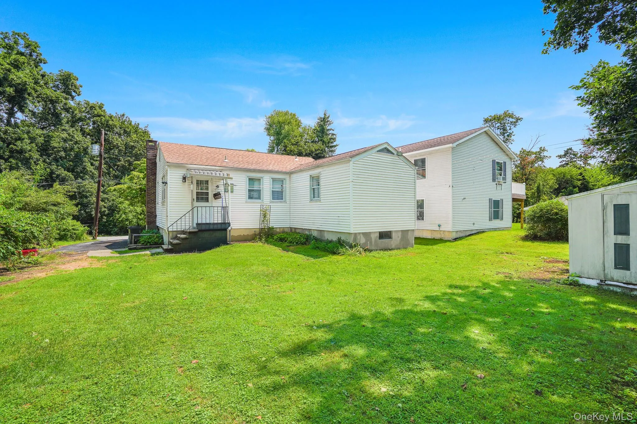 12 Raymond Street, Cortlandt, NY, 3 Bedrooms Bedrooms, 5 Rooms Rooms,1 BathroomBathrooms,Residential,For Rent,Raymond,0,1032706 12 Raymond Street, Cortlandt, NY, 3 Bedrooms Bedrooms, 5 Rooms Rooms,1 BathroomBathrooms,Residential,For Rent,Raymond,0,1032706
