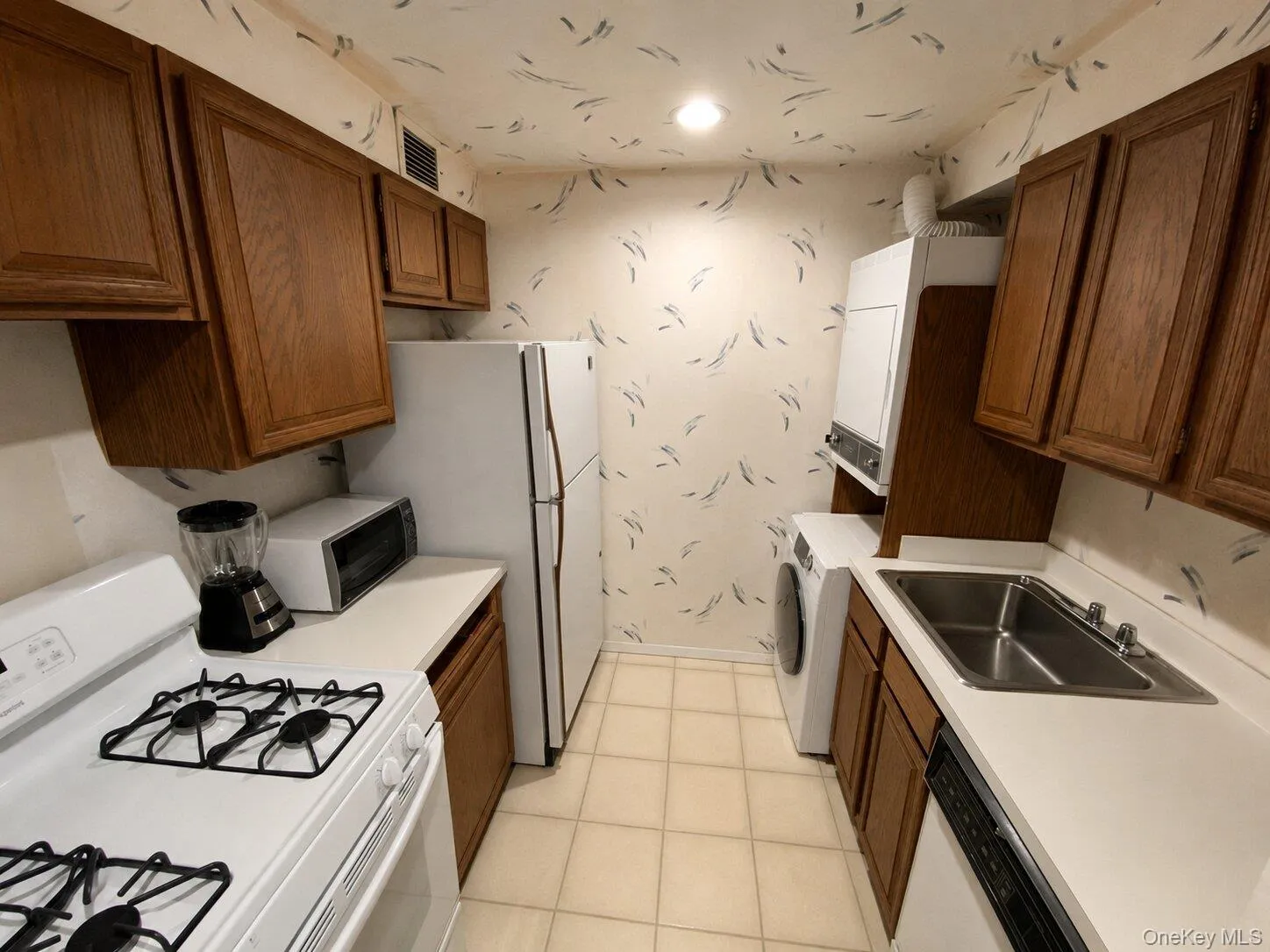 26910 Grand Central Parkway, New York, NY, 1 Bedroom Bedrooms, 5 Rooms Rooms,1 BathroomBathrooms,Residential,For Rent,Grand Central,0,1032707 26910 Grand Central Parkway, New York, NY, 1 Bedroom Bedrooms, 5 Rooms Rooms,1 BathroomBathrooms,Residential,For Rent,Grand Central,0,1032707