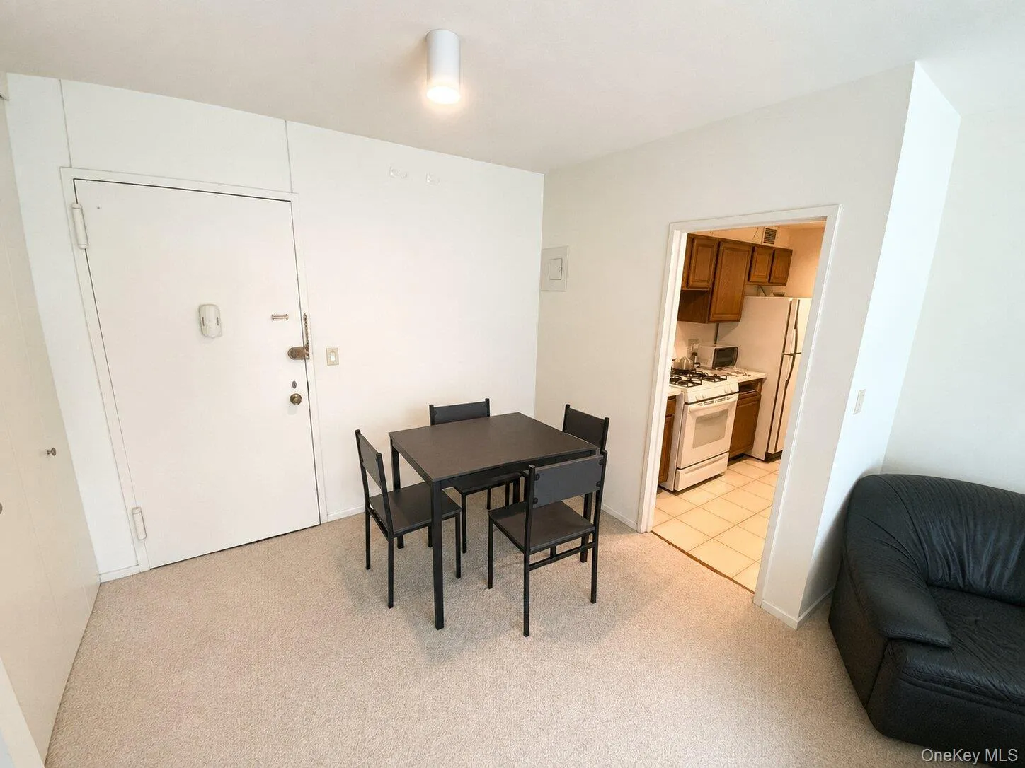 26910 Grand Central Parkway, New York, NY, 1 Bedroom Bedrooms, 5 Rooms Rooms,1 BathroomBathrooms,Residential,For Rent,Grand Central,0,1032707 26910 Grand Central Parkway, New York, NY, 1 Bedroom Bedrooms, 5 Rooms Rooms,1 BathroomBathrooms,Residential,For Rent,Grand Central,0,1032707