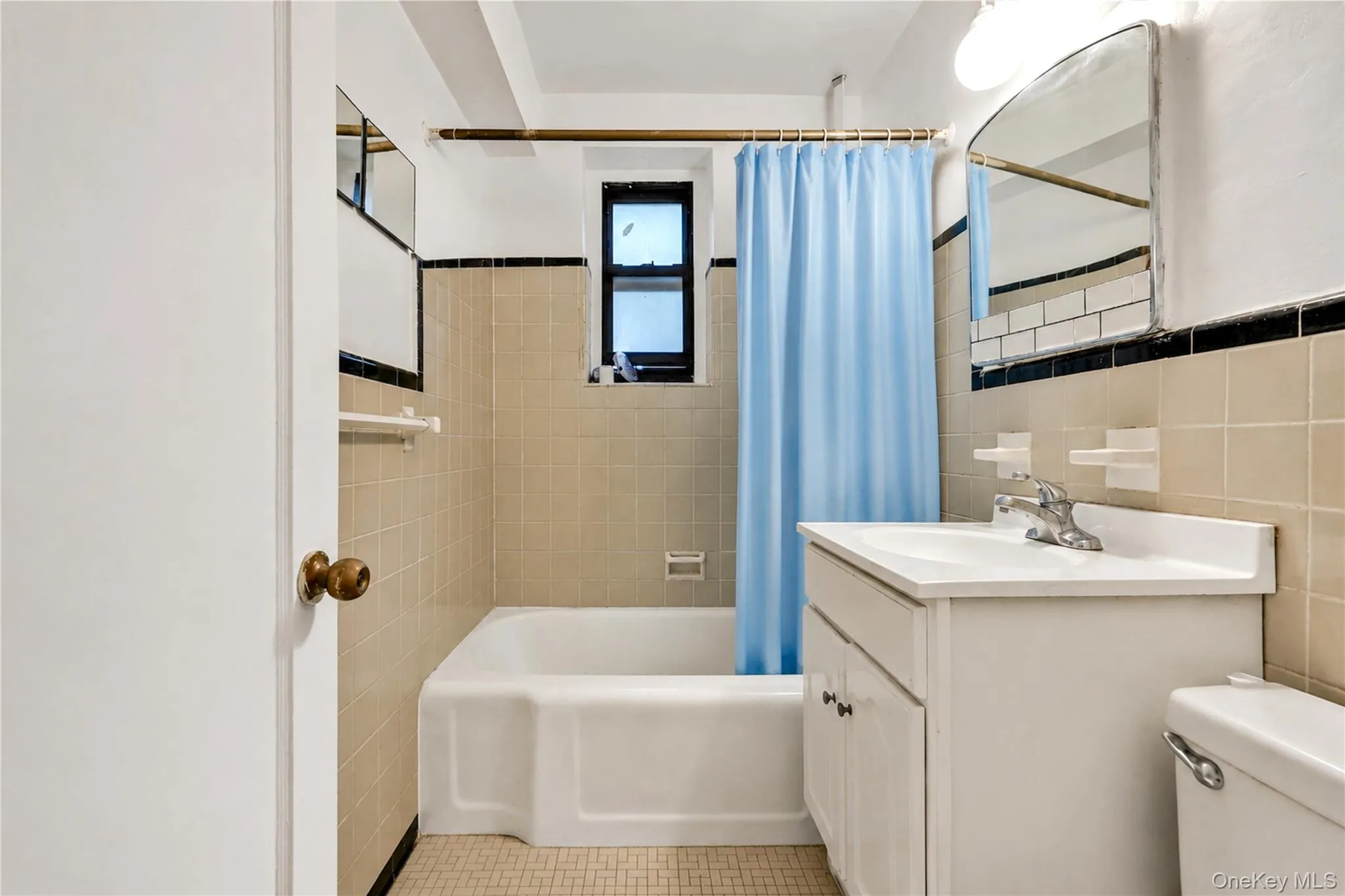 139-15 28th Road, New York, NY, 1 Bedroom Bedrooms, 3 Rooms Rooms,1 BathroomBathrooms,Residential,For Rent,28th,0,1032711 139-15 28th Road, New York, NY, 1 Bedroom Bedrooms, 3 Rooms Rooms,1 BathroomBathrooms,Residential,For Rent,28th,0,1032711