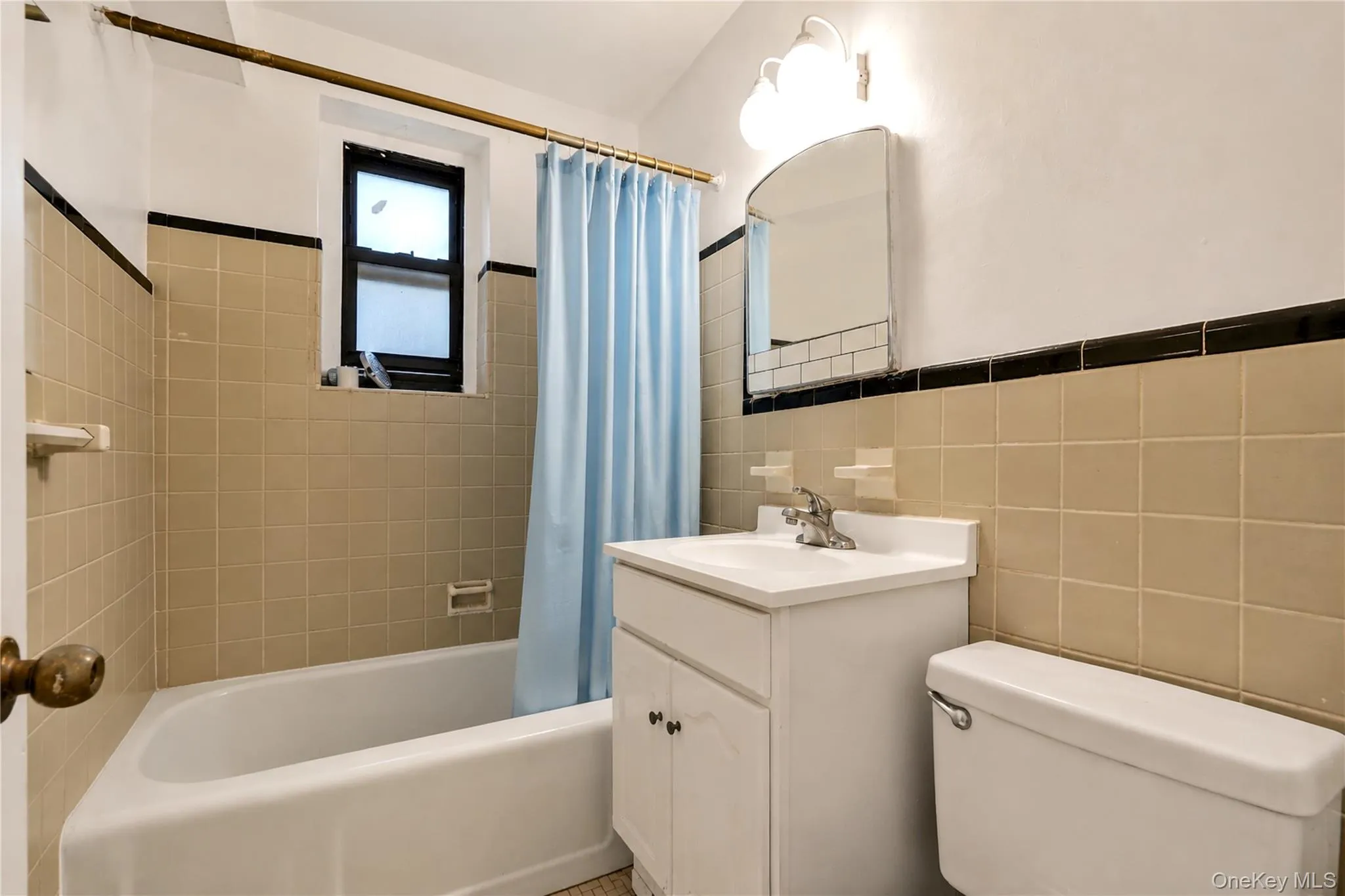139-15 28th Road, New York, NY, 1 Bedroom Bedrooms, 3 Rooms Rooms,1 BathroomBathrooms,Residential,For Rent,28th,0,1032711 139-15 28th Road, New York, NY, 1 Bedroom Bedrooms, 3 Rooms Rooms,1 BathroomBathrooms,Residential,For Rent,28th,0,1032711