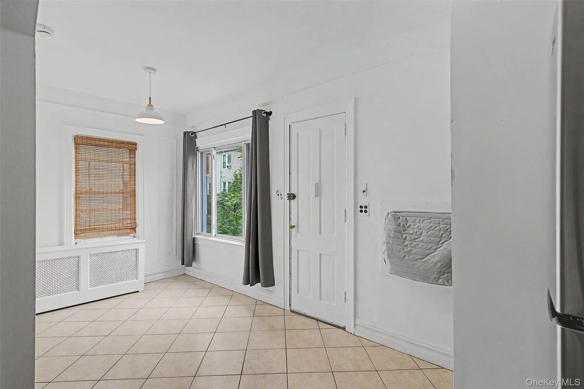 1085 Sackett Avenue, New York, NY, 3 Bedrooms Bedrooms, 6 Rooms Rooms,1 BathroomBathrooms,Residential,For Rent,Sackett,0,1032712 1085 Sackett Avenue, New York, NY, 3 Bedrooms Bedrooms, 6 Rooms Rooms,1 BathroomBathrooms,Residential,For Rent,Sackett,0,1032712