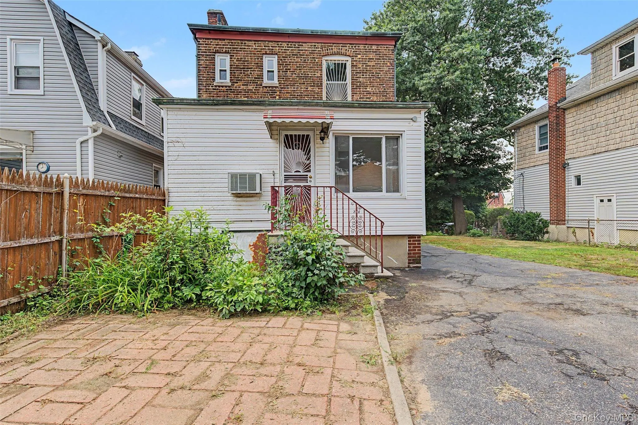 1085 Sackett Avenue, New York, NY, 3 Bedrooms Bedrooms, 6 Rooms Rooms,1 BathroomBathrooms,Residential,For Rent,Sackett,0,1032712 1085 Sackett Avenue, New York, NY, 3 Bedrooms Bedrooms, 6 Rooms Rooms,1 BathroomBathrooms,Residential,For Rent,Sackett,0,1032712