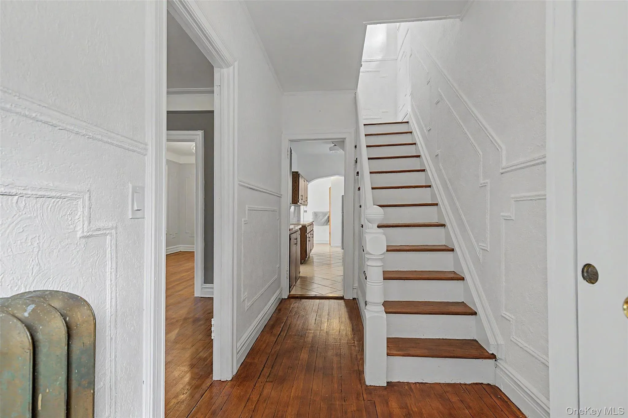 1085 Sackett Avenue, New York, NY, 3 Bedrooms Bedrooms, 6 Rooms Rooms,1 BathroomBathrooms,Residential,For Rent,Sackett,0,1032712 1085 Sackett Avenue, New York, NY, 3 Bedrooms Bedrooms, 6 Rooms Rooms,1 BathroomBathrooms,Residential,For Rent,Sackett,0,1032712