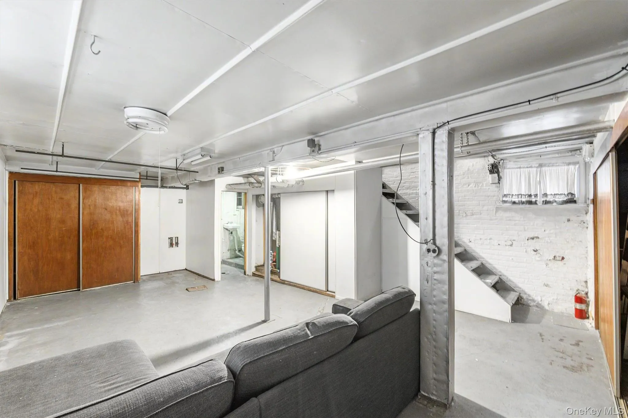 1085 Sackett Avenue, New York, NY, 3 Bedrooms Bedrooms, 6 Rooms Rooms,1 BathroomBathrooms,Residential,For Rent,Sackett,0,1032712 1085 Sackett Avenue, New York, NY, 3 Bedrooms Bedrooms, 6 Rooms Rooms,1 BathroomBathrooms,Residential,For Rent,Sackett,0,1032712