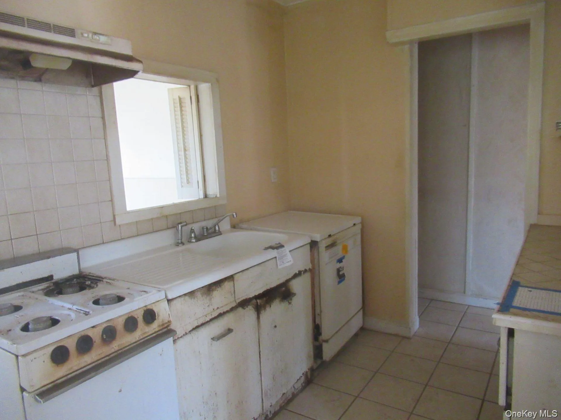 58 Hillside Drive, Carmel, NY, 2 Bedrooms Bedrooms, 5 Rooms Rooms,1 BathroomBathrooms,Residential,For Rent,Hillside,0,1032713 58 Hillside Drive, Carmel, NY, 2 Bedrooms Bedrooms, 5 Rooms Rooms,1 BathroomBathrooms,Residential,For Rent,Hillside,0,1032713