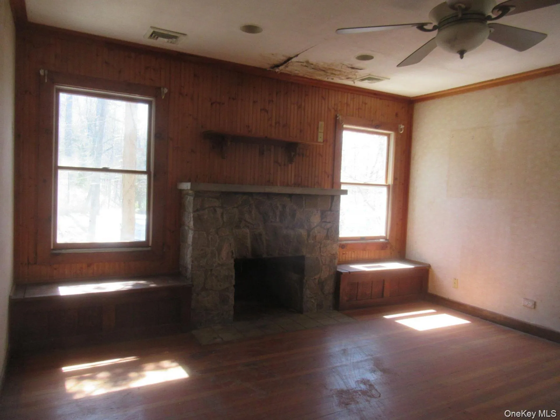 58 Hillside Drive, Carmel, NY, 2 Bedrooms Bedrooms, 5 Rooms Rooms,1 BathroomBathrooms,Residential,For Rent,Hillside,0,1032713 58 Hillside Drive, Carmel, NY, 2 Bedrooms Bedrooms, 5 Rooms Rooms,1 BathroomBathrooms,Residential,For Rent,Hillside,0,1032713