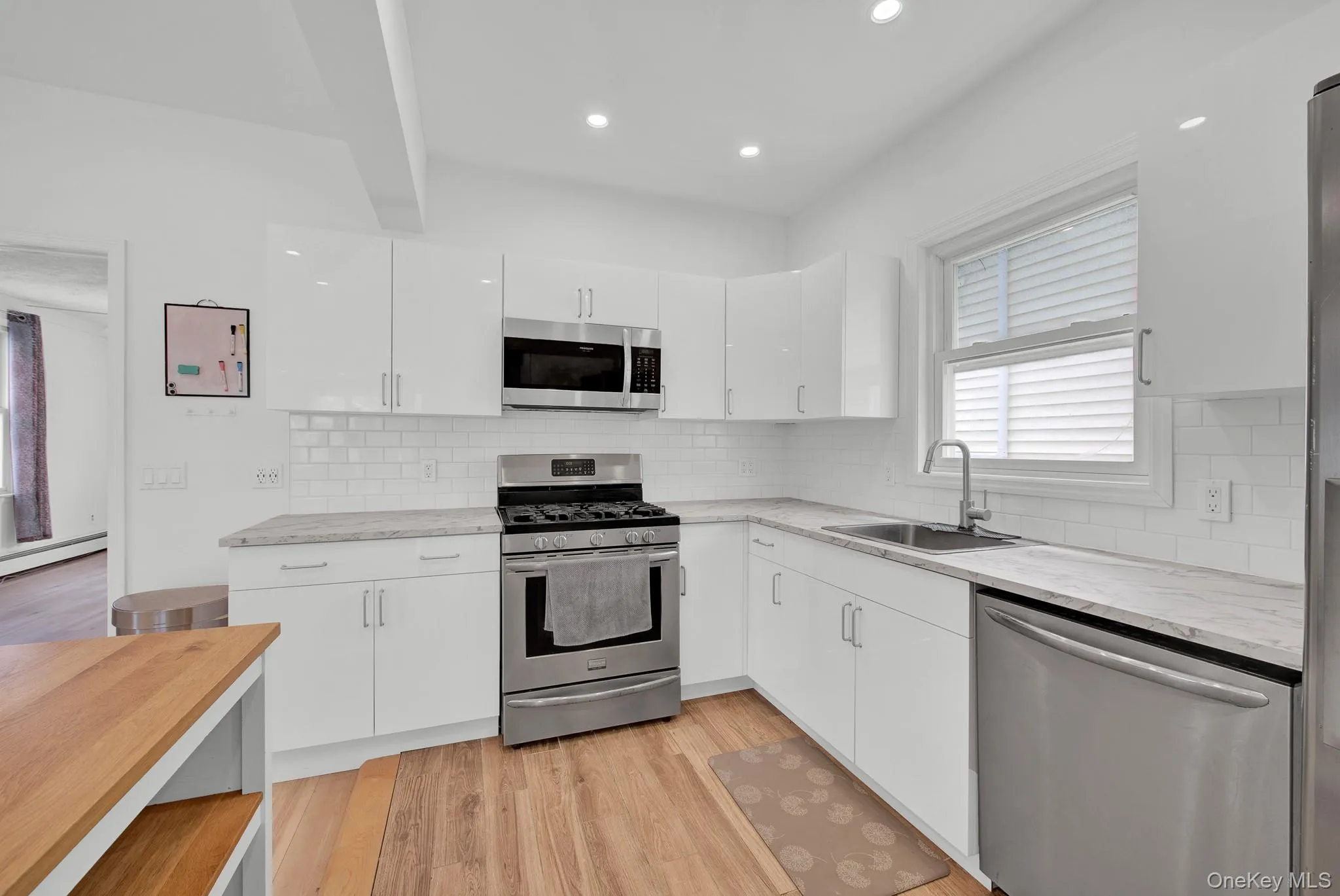 339 Fulton Street, Long Beach, NY, 3 Bedrooms Bedrooms, 9 Rooms Rooms,2 BathroomsBathrooms,Residential,For Rent,Fulton,0,1032716 339 Fulton Street, Long Beach, NY, 3 Bedrooms Bedrooms, 9 Rooms Rooms,2 BathroomsBathrooms,Residential,For Rent,Fulton,0,1032716