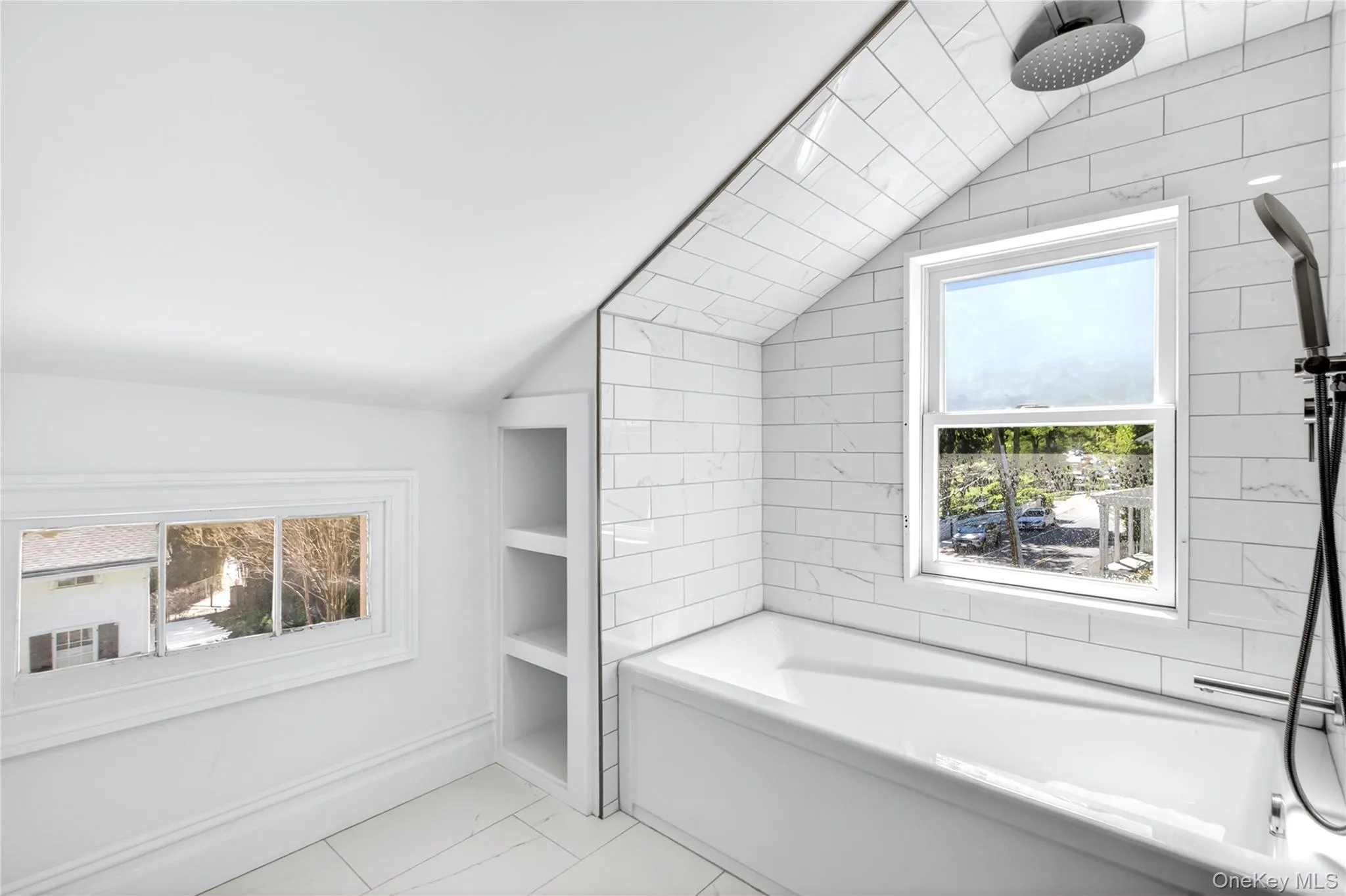 94 Main Street, North Hempstead, NY, 3 Bedrooms Bedrooms, 6 Rooms Rooms,2 BathroomsBathrooms,Residential,For Rent,Main,0,1032719 94 Main Street, North Hempstead, NY, 3 Bedrooms Bedrooms, 6 Rooms Rooms,2 BathroomsBathrooms,Residential,For Rent,Main,0,1032719