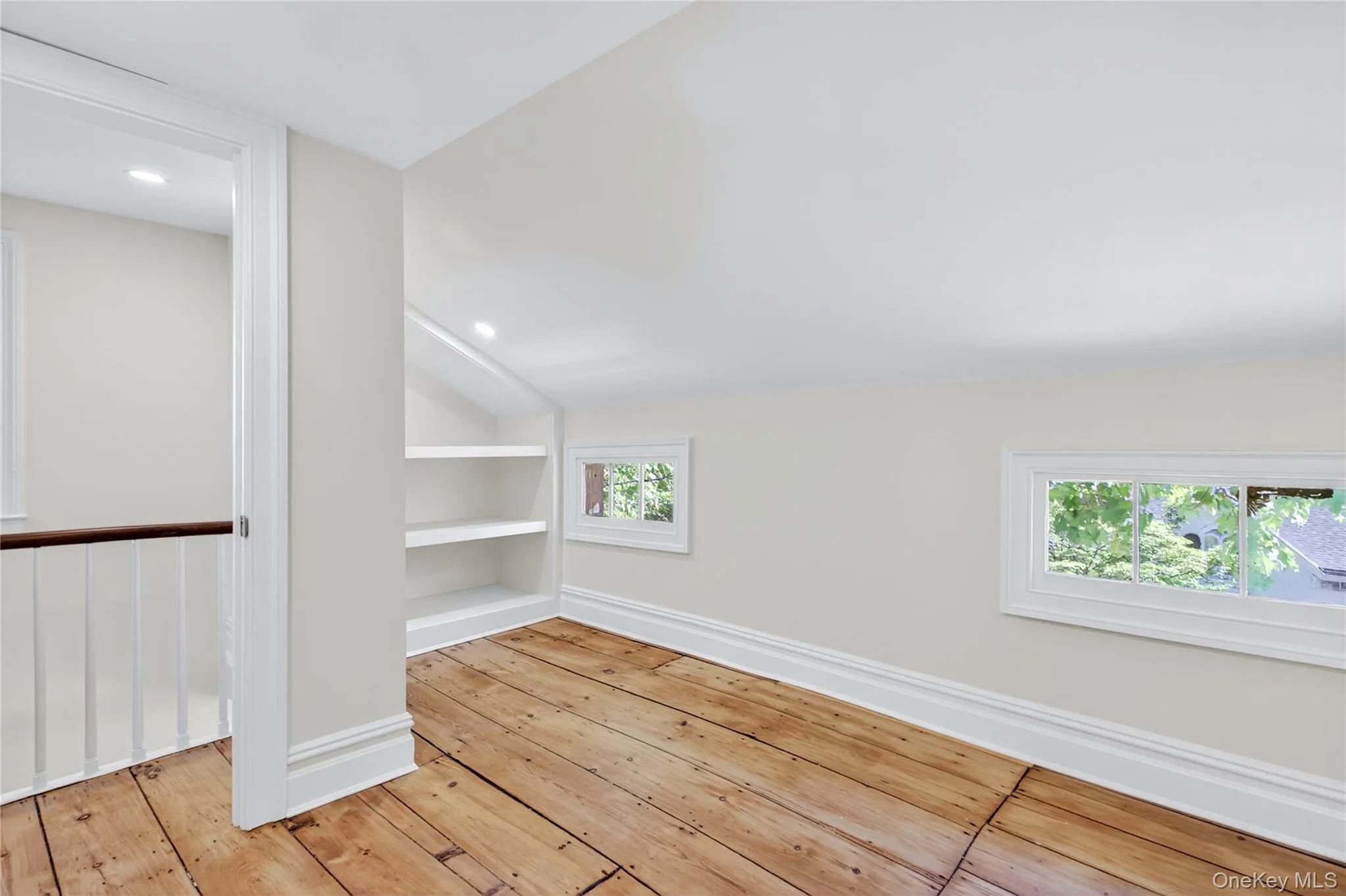 94 Main Street, North Hempstead, NY, 3 Bedrooms Bedrooms, 6 Rooms Rooms,2 BathroomsBathrooms,Residential,For Rent,Main,0,1032719 94 Main Street, North Hempstead, NY, 3 Bedrooms Bedrooms, 6 Rooms Rooms,2 BathroomsBathrooms,Residential,For Rent,Main,0,1032719