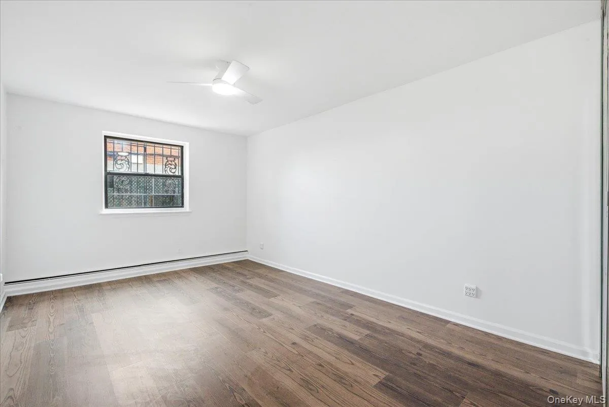 78-06 153rd Avenue, New York, NY, 1 Bedroom Bedrooms, 4 Rooms Rooms,1 BathroomBathrooms,Residential Lease,For Rent,153rd,0,1032721 78-06 153rd Avenue, New York, NY, 1 Bedroom Bedrooms, 4 Rooms Rooms,1 BathroomBathrooms,Residential Lease,For Rent,153rd,0,1032721