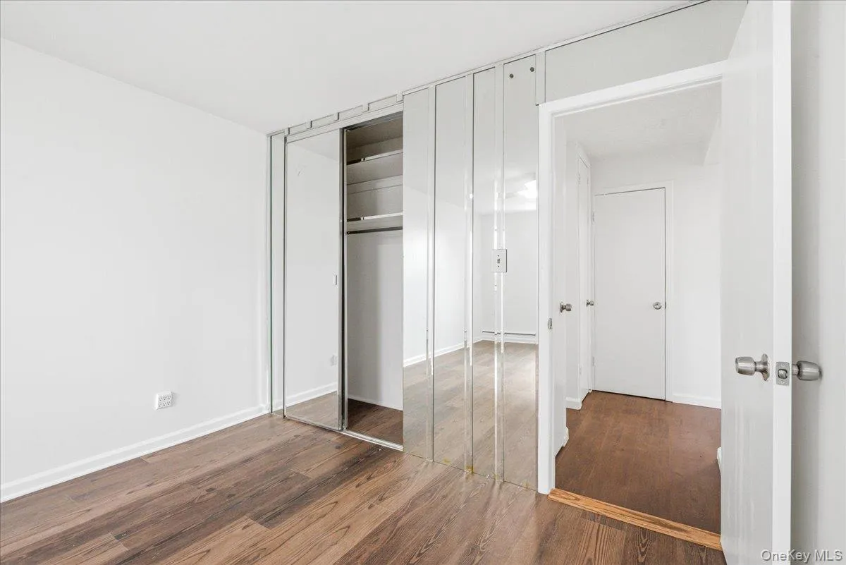 78-06 153rd Avenue, New York, NY, 1 Bedroom Bedrooms, 4 Rooms Rooms,1 BathroomBathrooms,Residential Lease,For Rent,153rd,0,1032721 78-06 153rd Avenue, New York, NY, 1 Bedroom Bedrooms, 4 Rooms Rooms,1 BathroomBathrooms,Residential Lease,For Rent,153rd,0,1032721